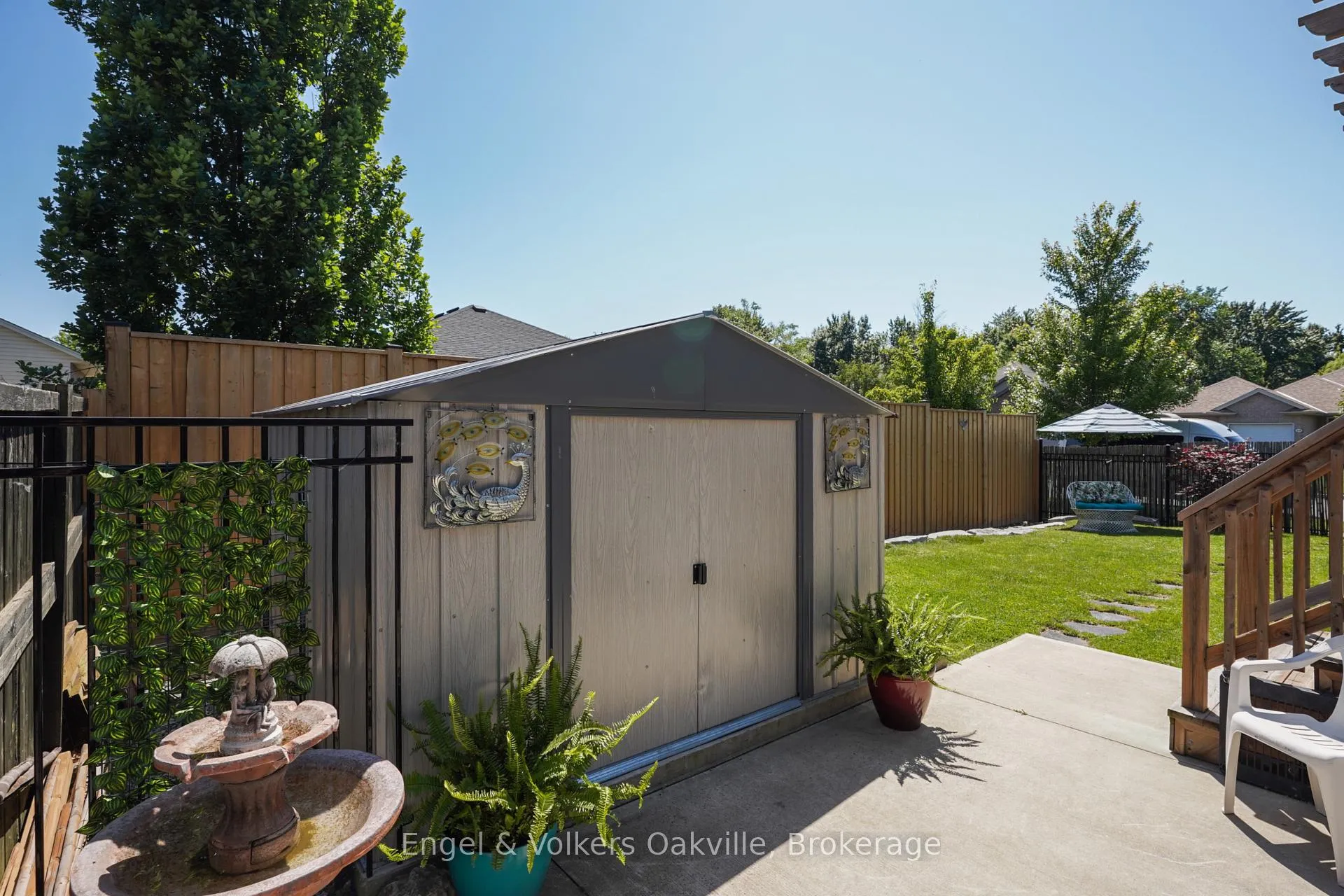 Photo 28 of 339 Wellbrook Avenue, Welland, Prince Charles — HOMEH