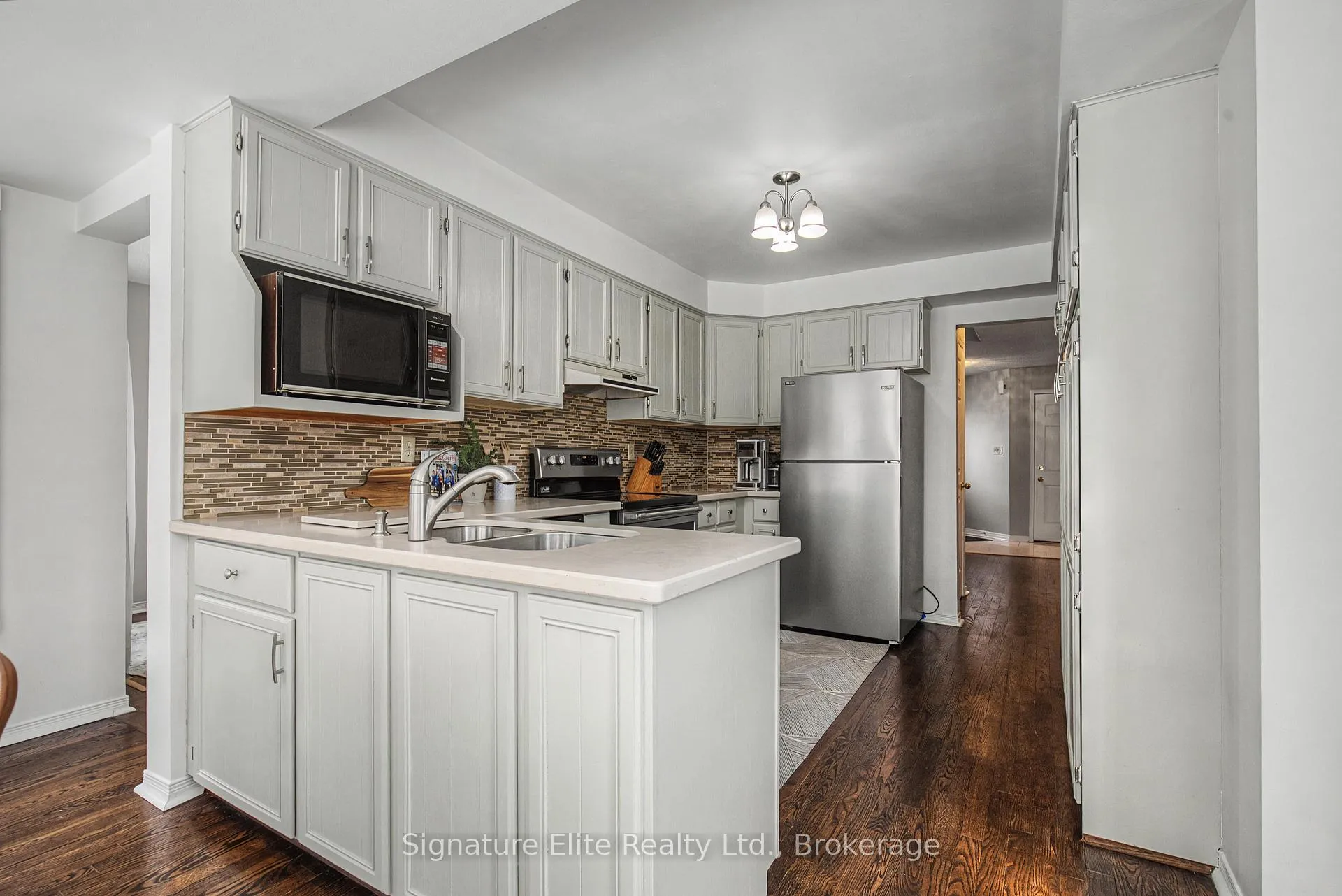 Photo 7 of 1022 Moorelands Crescent, Pickering, Rosebank — HOMEH