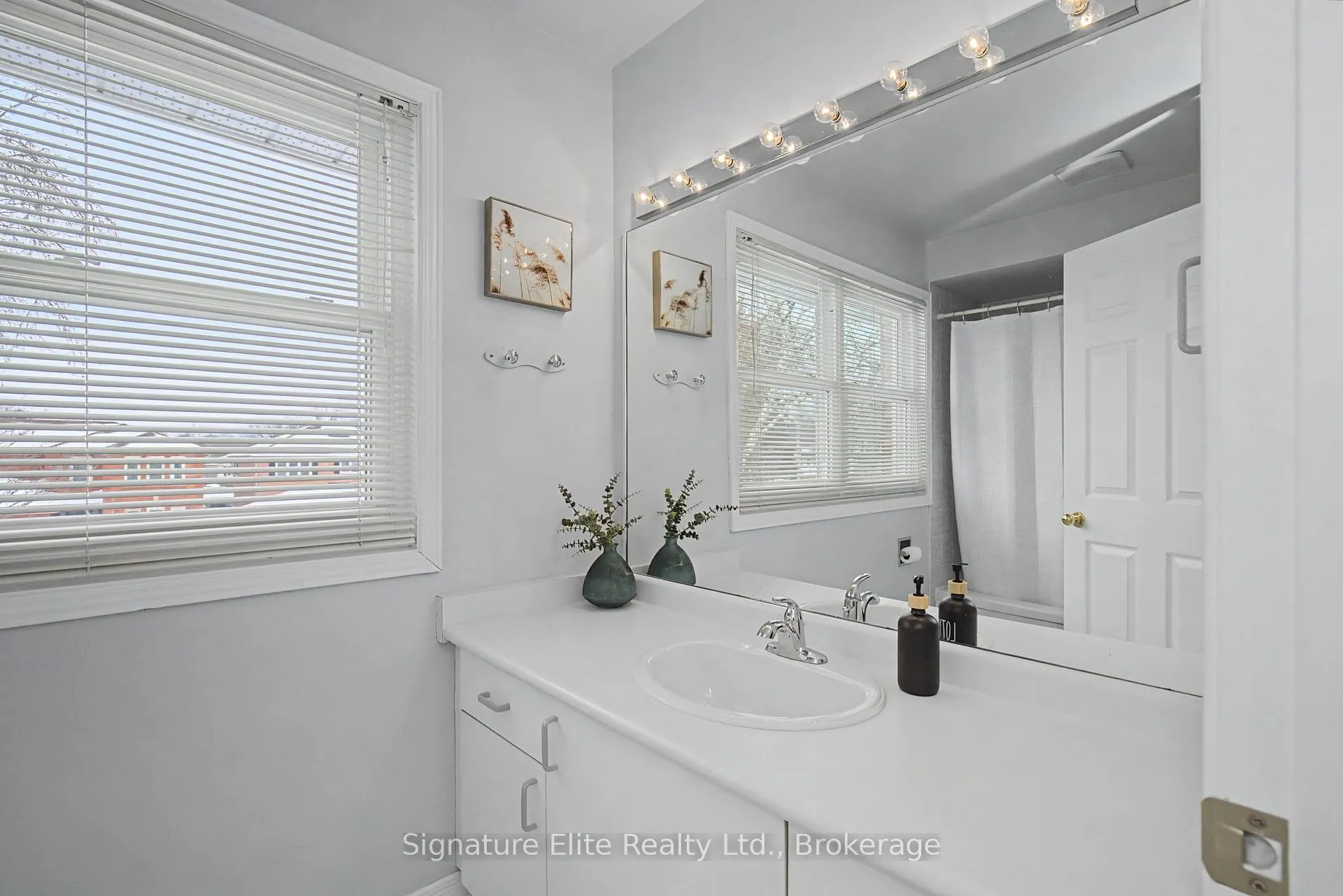 Photo 32 of 1022 Moorelands Crescent, Pickering, Rosebank — HOMEH