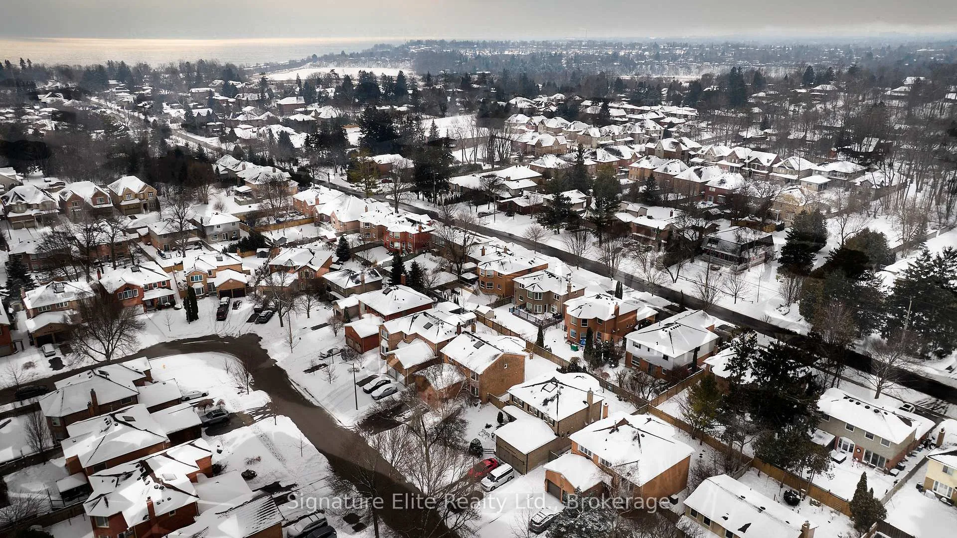 Photo 45 of 1022 Moorelands Crescent, Pickering, Rosebank — HOMEH