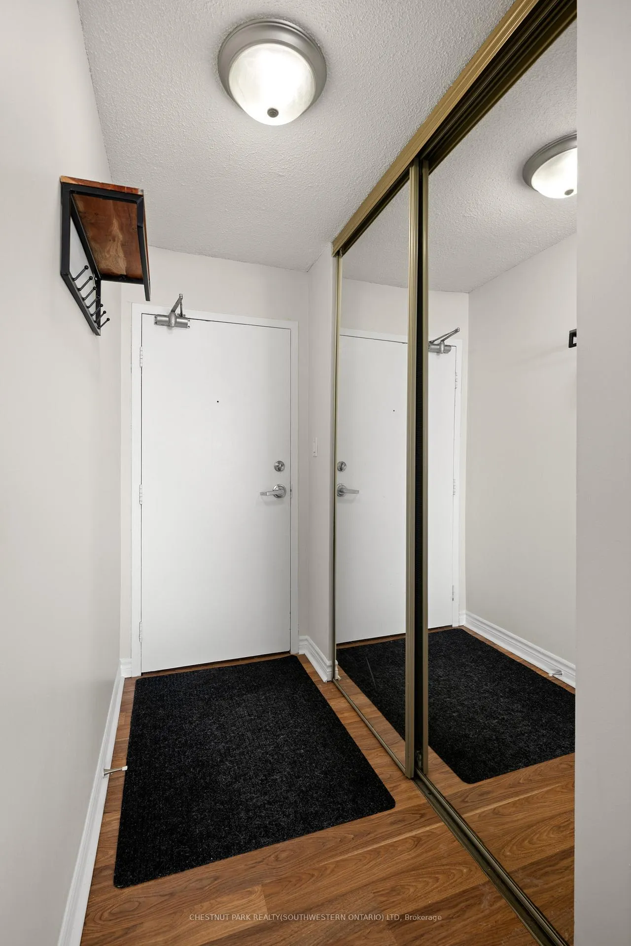 Photo 2 of Unit 1005, 225 Harvard Place, Waterloo — HOMEH
