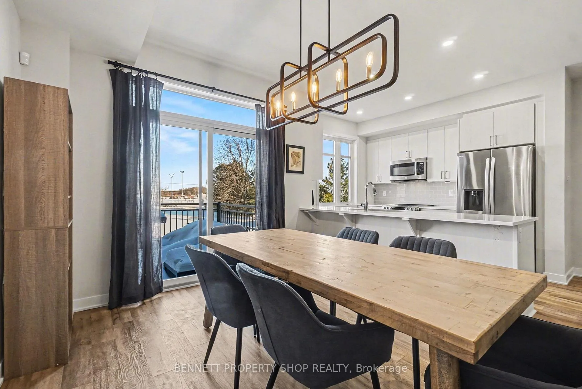 Photo 5 of 539 Lourmarin Private, Ottawa, Notting Hill/Summerside — HOMEH
