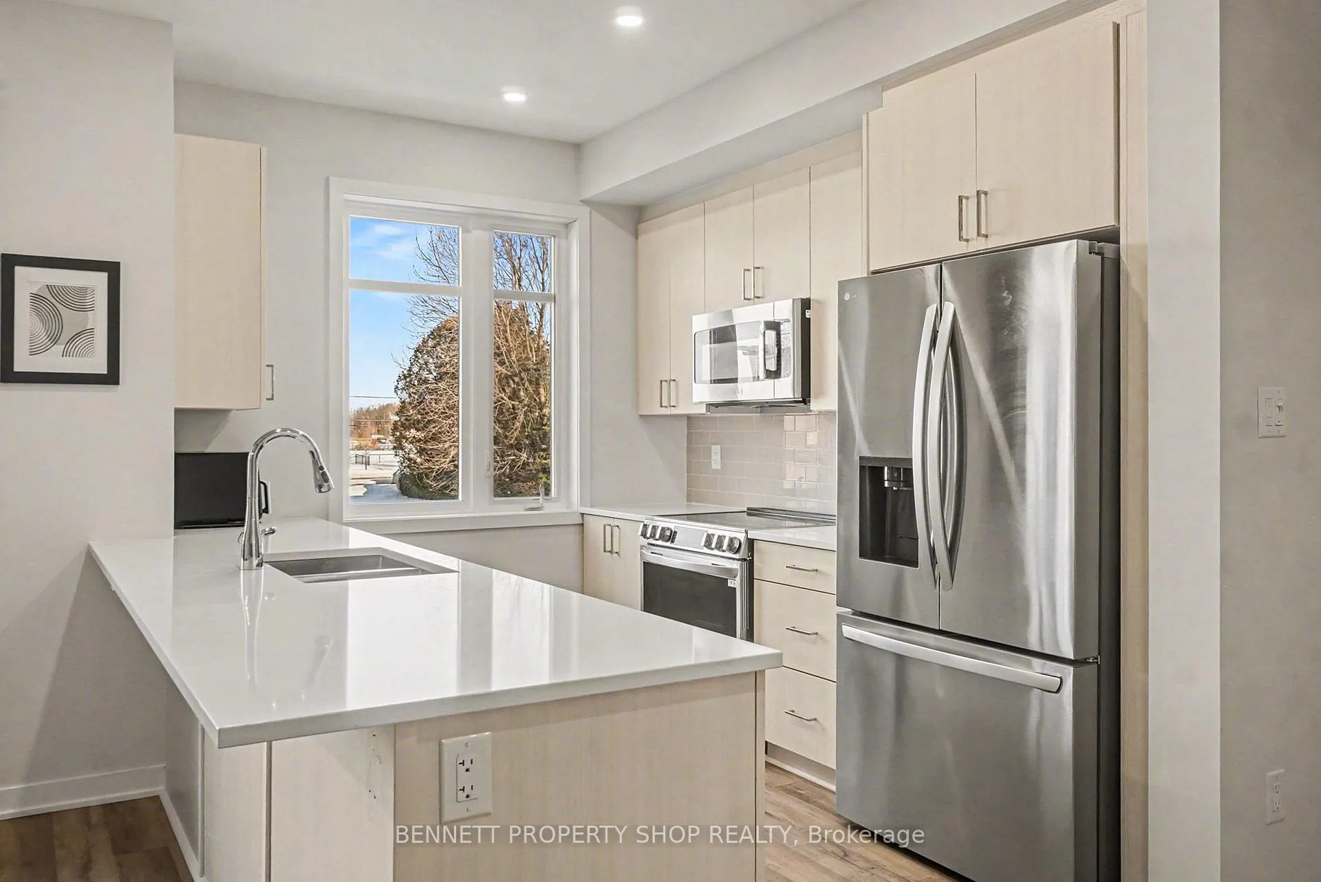 Photo 6 of 539 Lourmarin Private, Ottawa, Notting Hill/Summerside — HOMEH