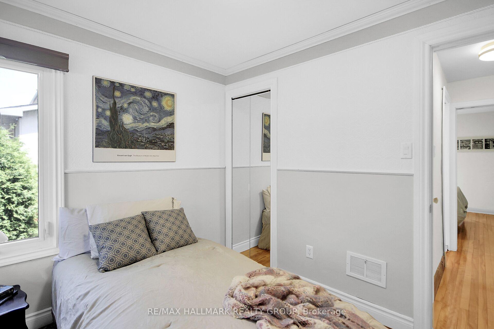 Photo 29 of 27 Savuto Way, Ottawa, Meadowlands/Crestview — HOMEH