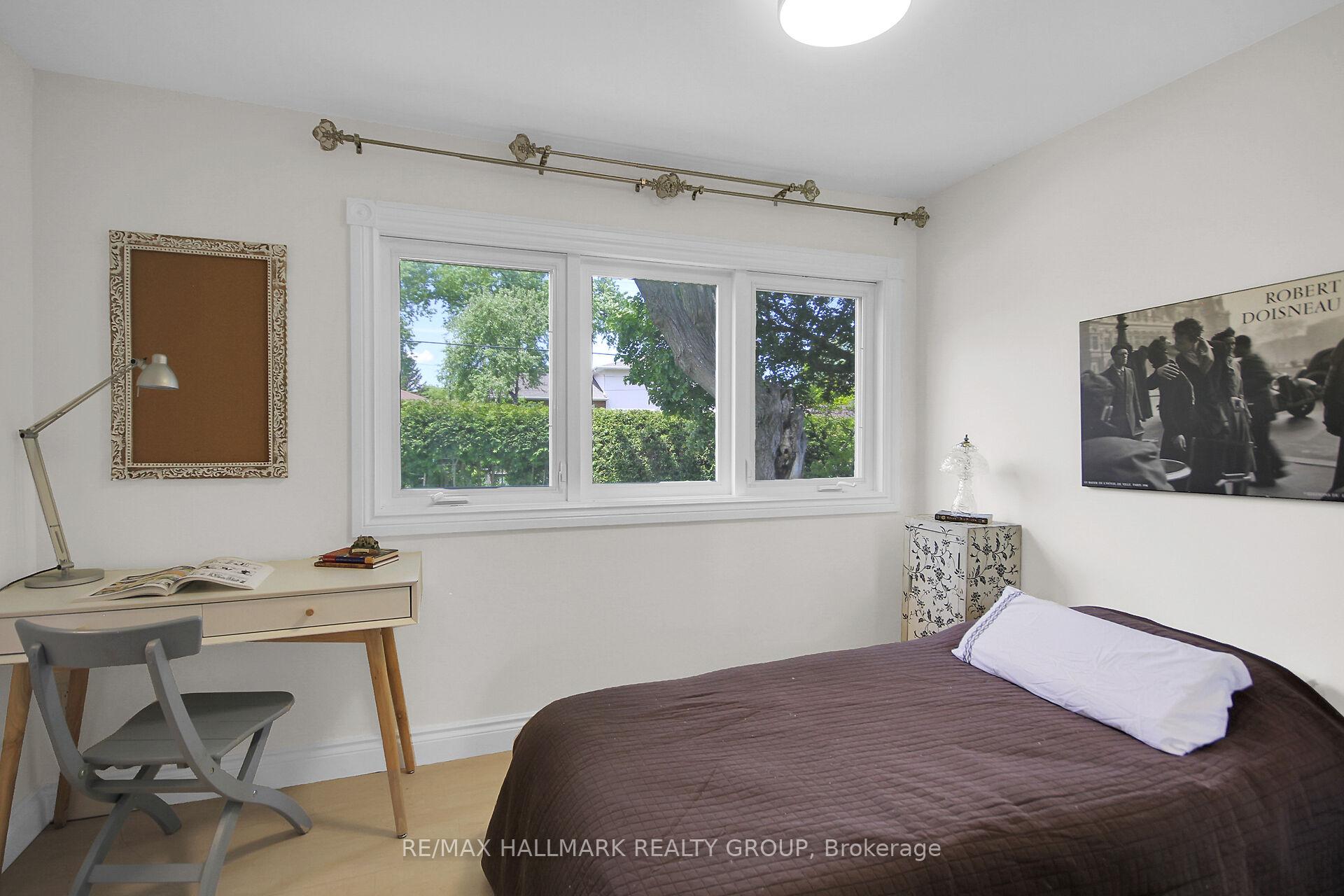 Photo 30 of 27 Savuto Way, Ottawa, Meadowlands/Crestview — HOMEH