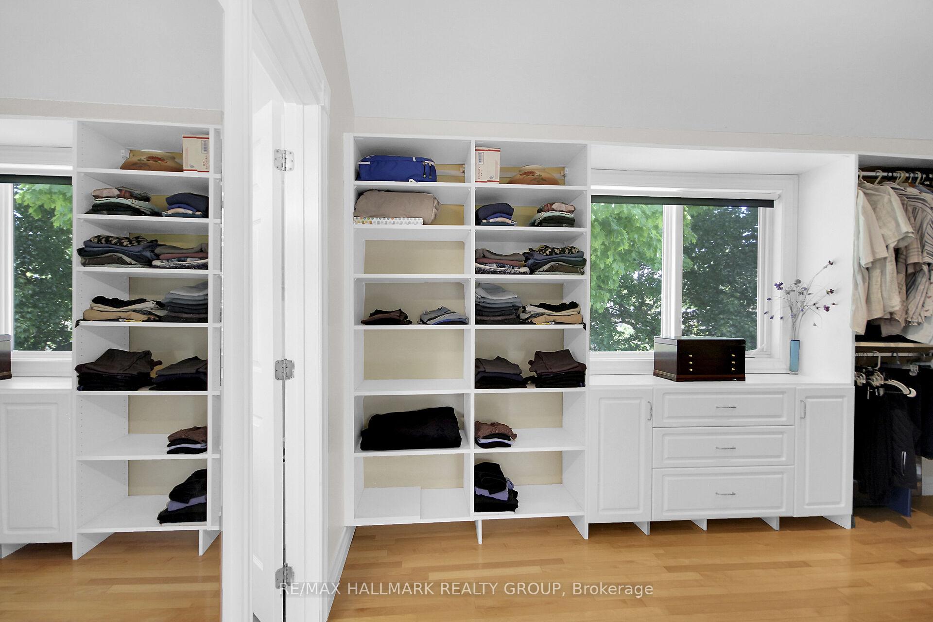Photo 37 of 27 Savuto Way, Ottawa, Meadowlands/Crestview — HOMEH