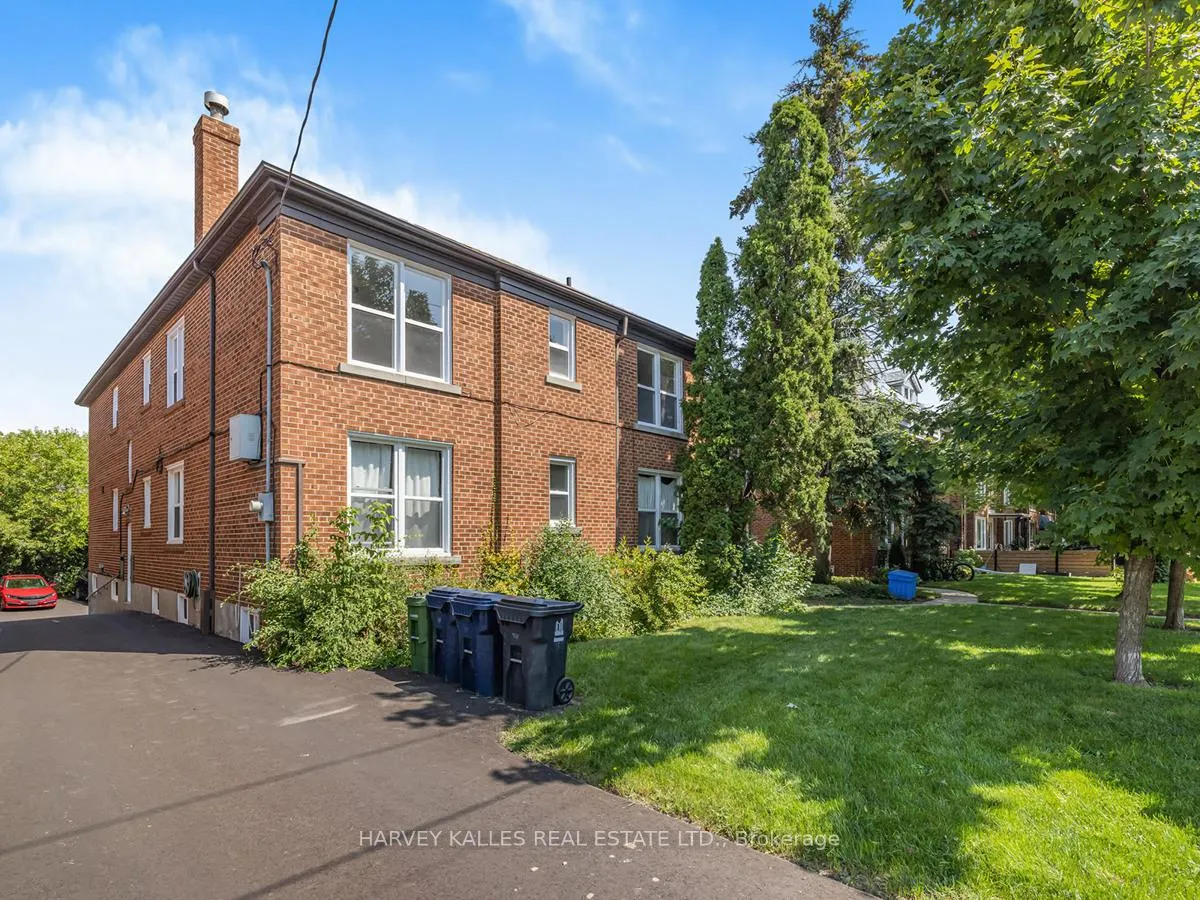 Photo 2 of Unit 2, 8 Markdale Avenue, Toronto, Humewood-Cedarvale — HOMEH