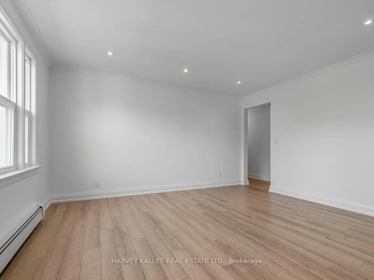 Photo 13 of Unit 2, 8 Markdale Avenue, Toronto, Humewood-Cedarvale — HOMEH
