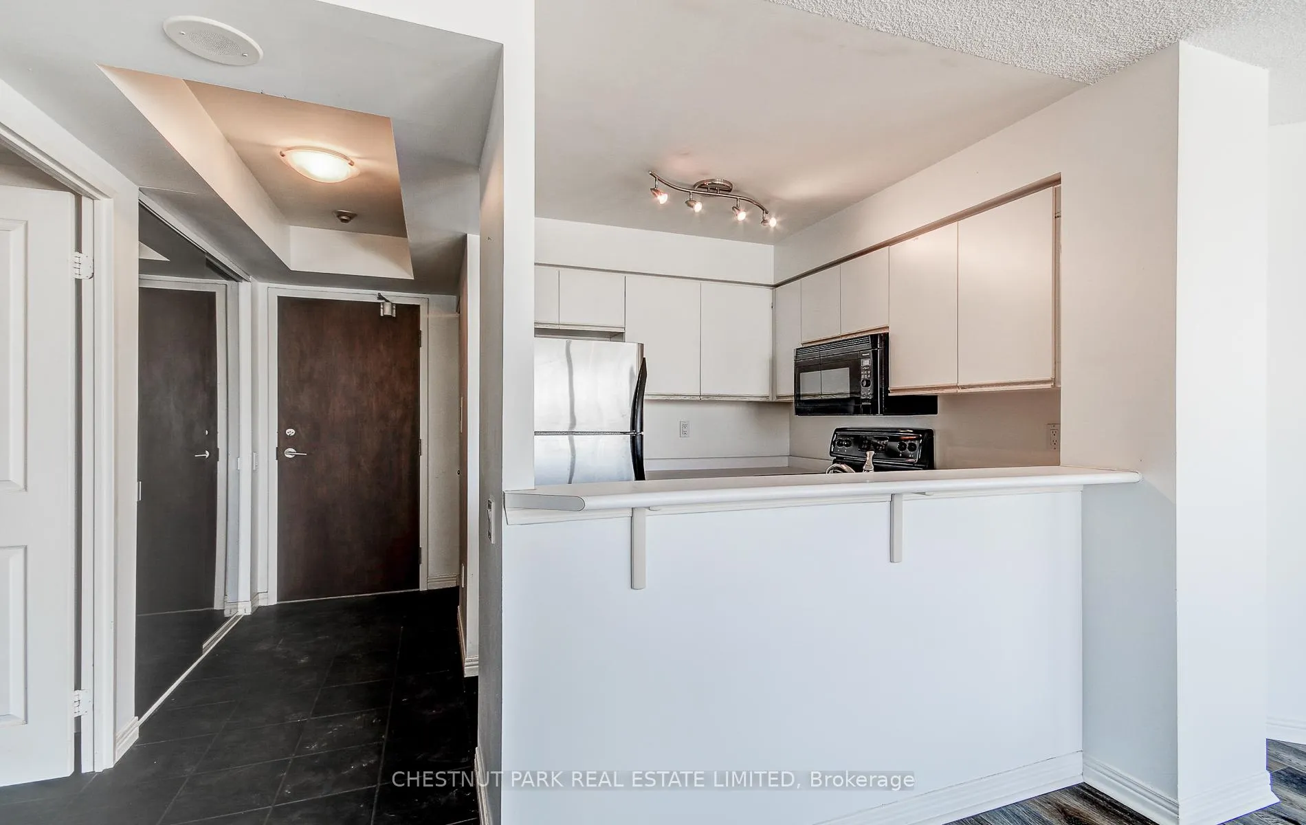 Photo 6 of Unit PH210, 942 Yonge Street, Toronto, The Annex — HOMEH