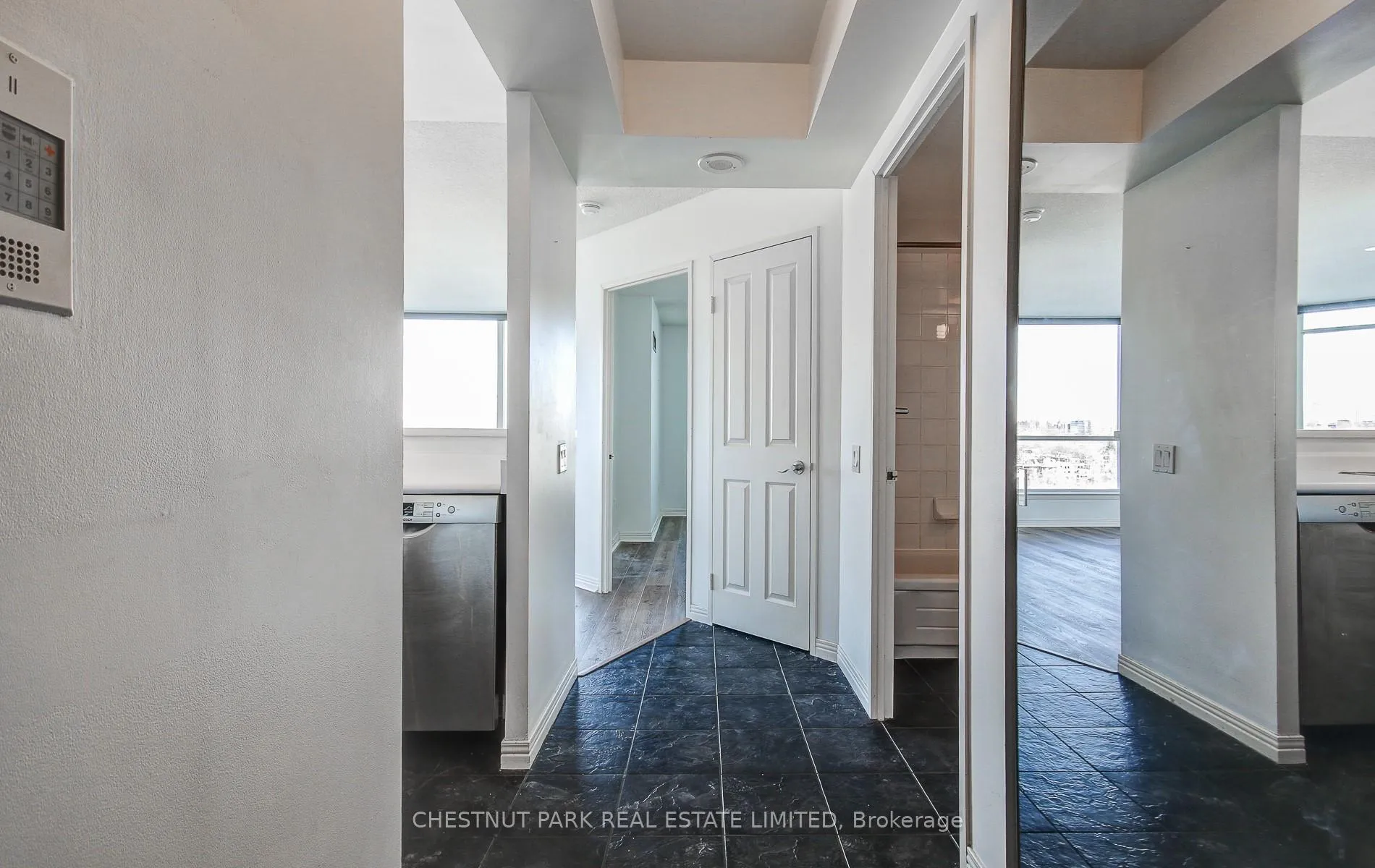Photo 7 of Unit PH210, 942 Yonge Street, Toronto, The Annex — HOMEH