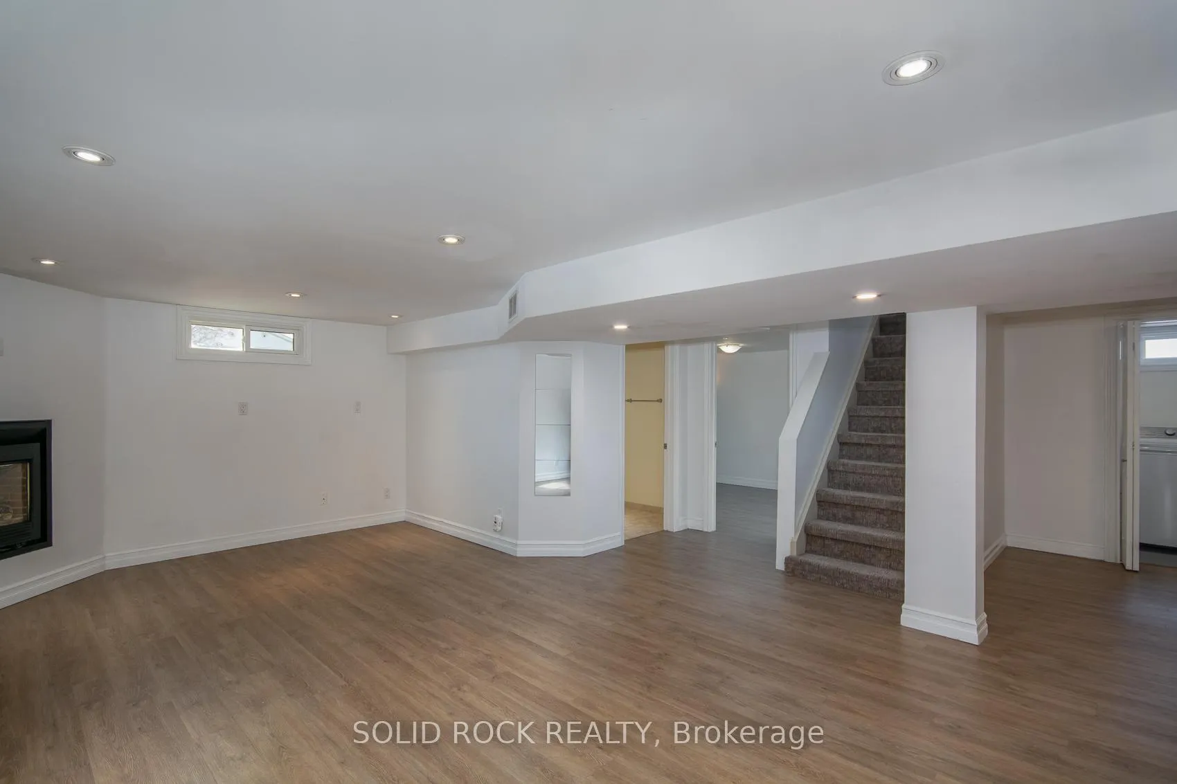 Photo 18 of 2366 Cheshire Road, Ottawa, Parkway Park — HOMEH