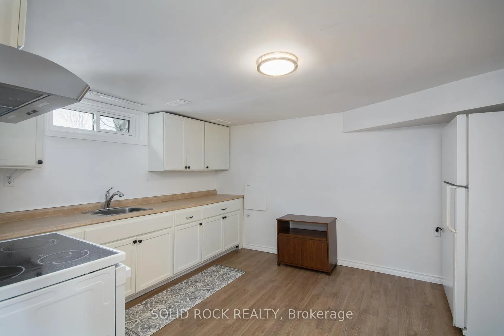 Photo 20 of 2366 Cheshire Road, Ottawa, Parkway Park — HOMEH