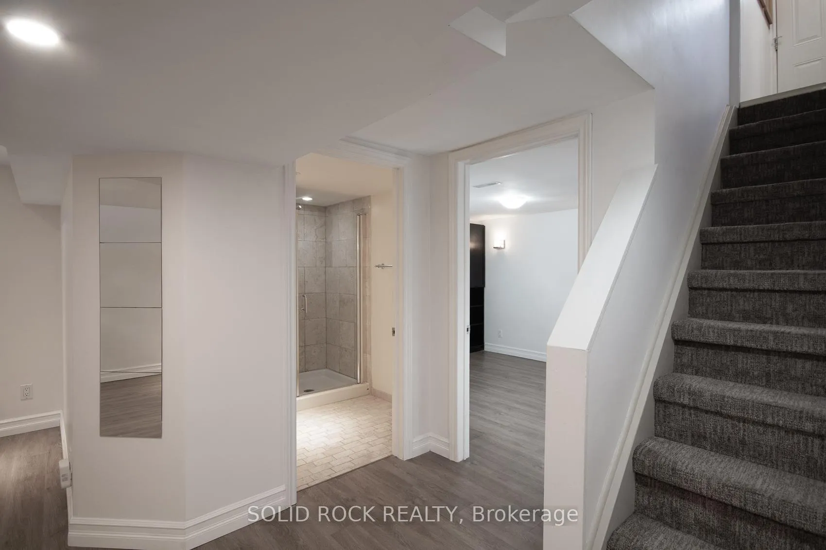 Photo 22 of 2366 Cheshire Road, Ottawa, Parkway Park — HOMEH
