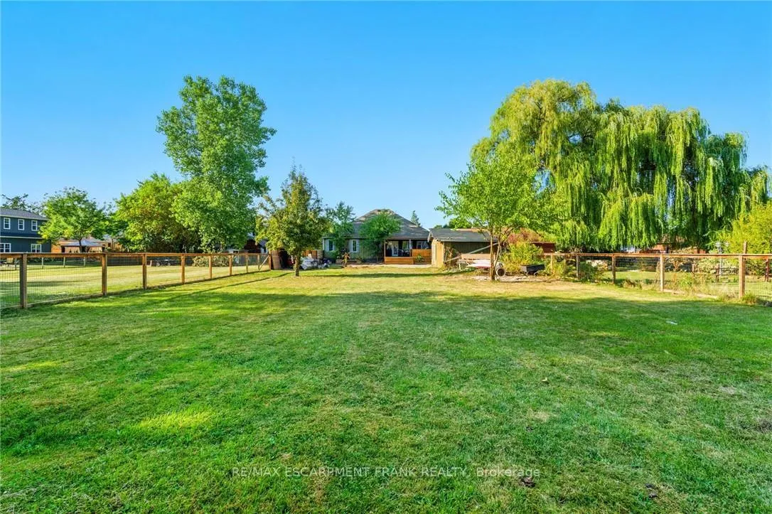 Photo 48 of 30 Cecil Street, St. Catharines, Lakeport — HOMEH