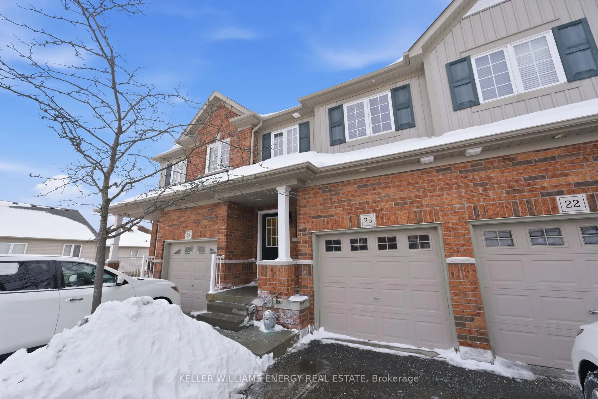 Photo 2 of Unit 23, 1280 Harmony Road N, Oshawa, Pinecrest — HOMEH