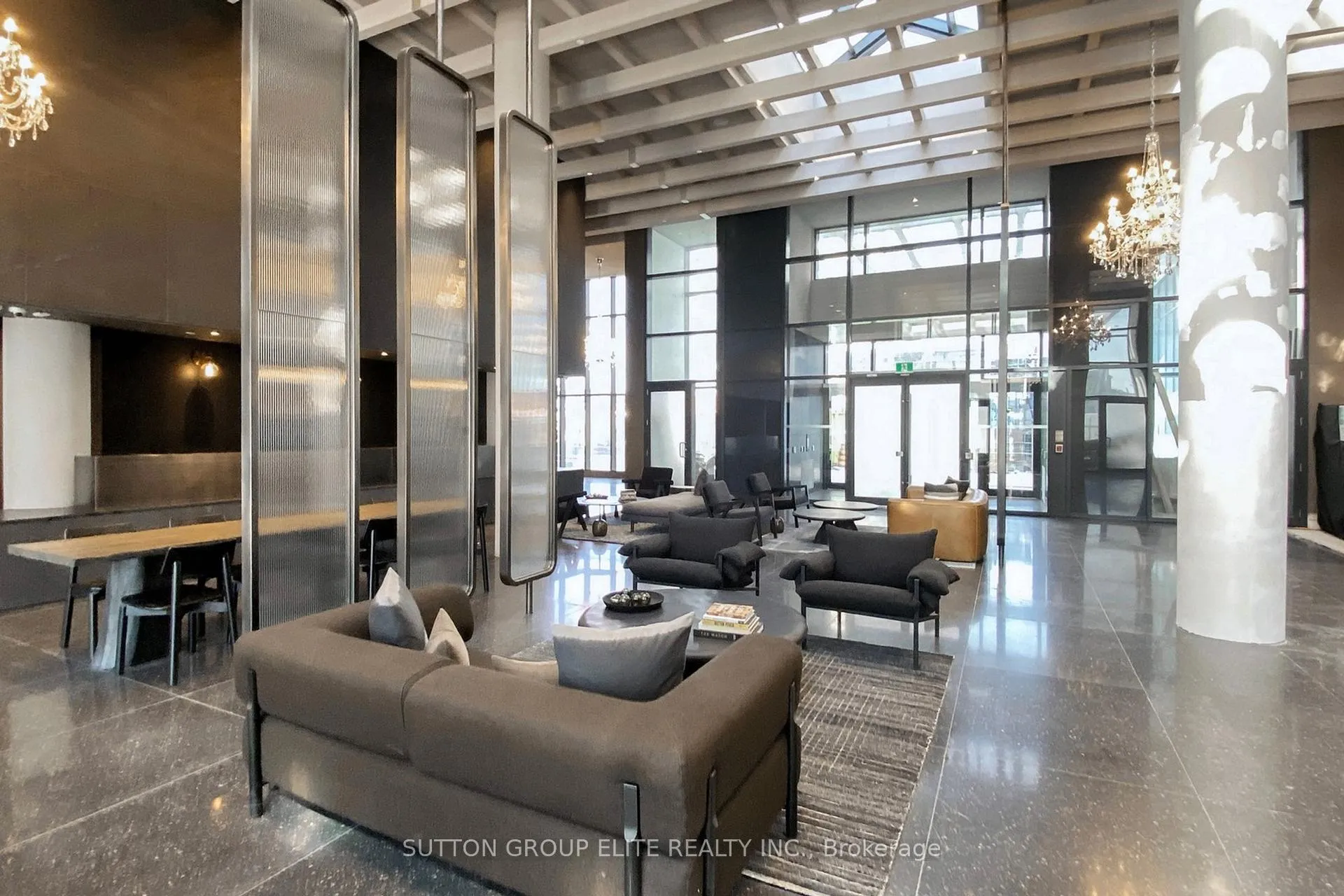 Photo 2 of Unit 5301, 8 Interchange Way, Vaughan, Vaughan Corporate Centre — HOMEH
