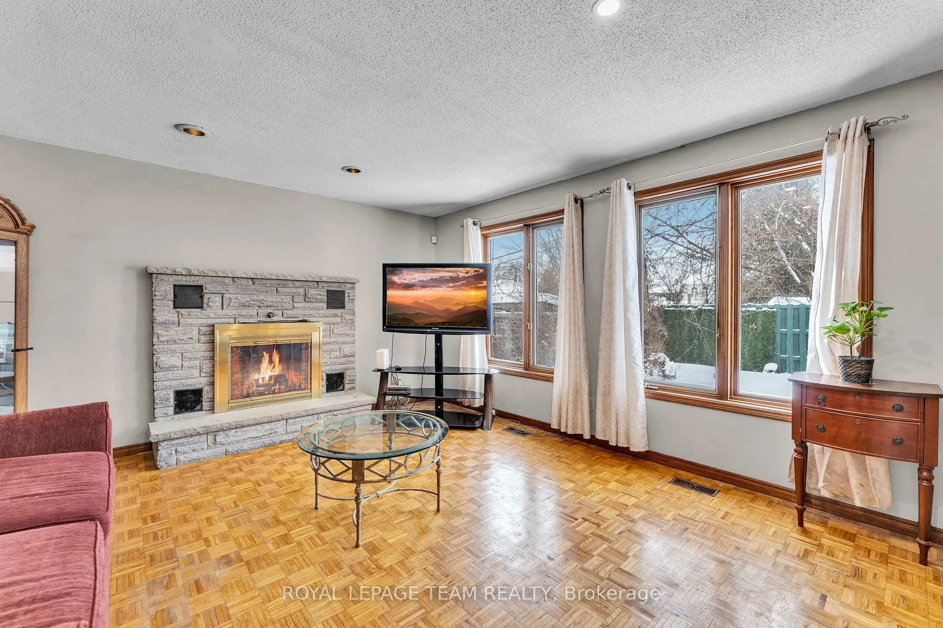 Photo 19 of 1409 Mory Street, Ottawa, Emerald Woods/Sawmill Creek — HOMEH