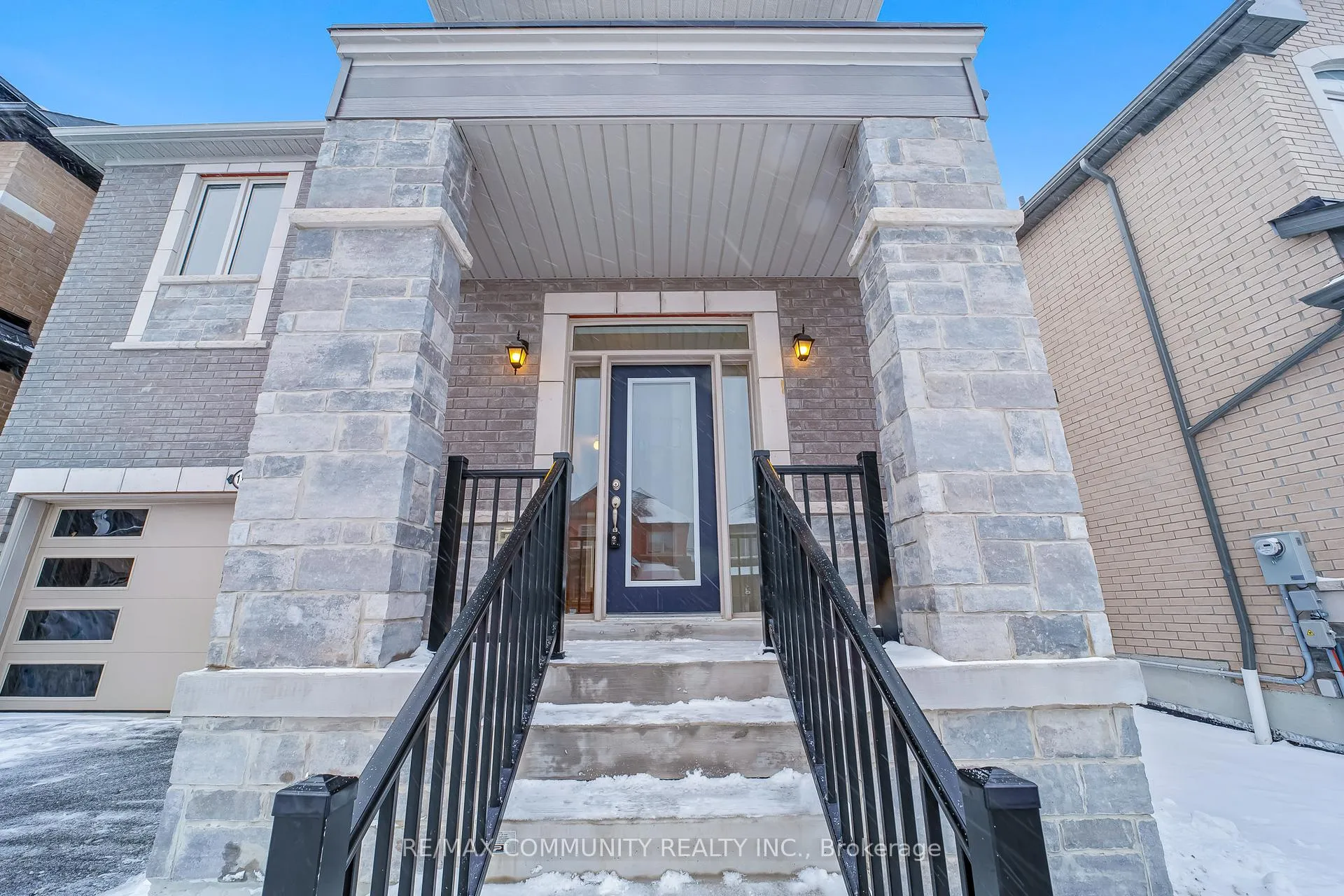 Photo 4 of 1150 Skyridge Boulevard, Pickering, Rural Pickering — HOMEH