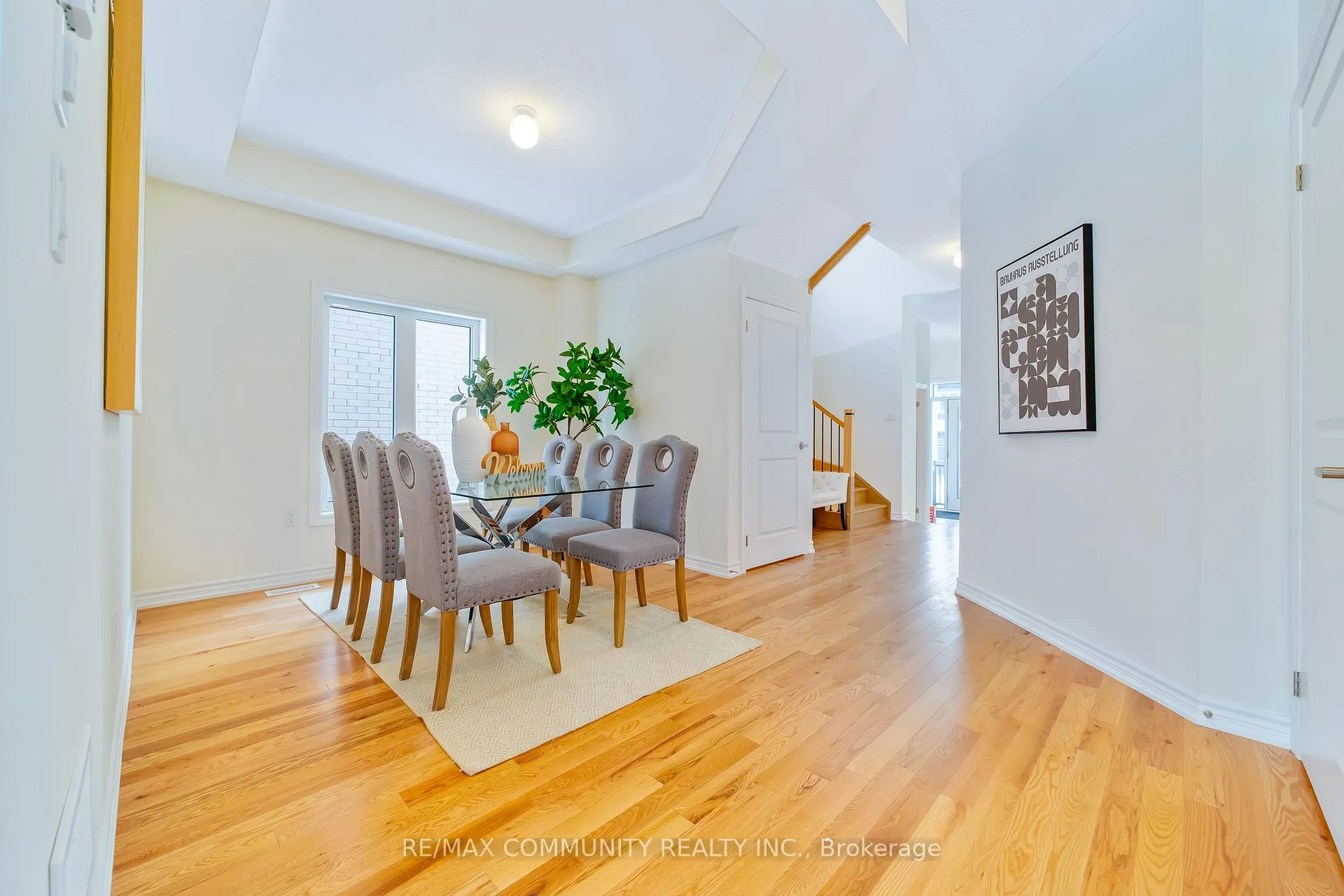 Photo 9 of 1150 Skyridge Boulevard, Pickering, Rural Pickering — HOMEH