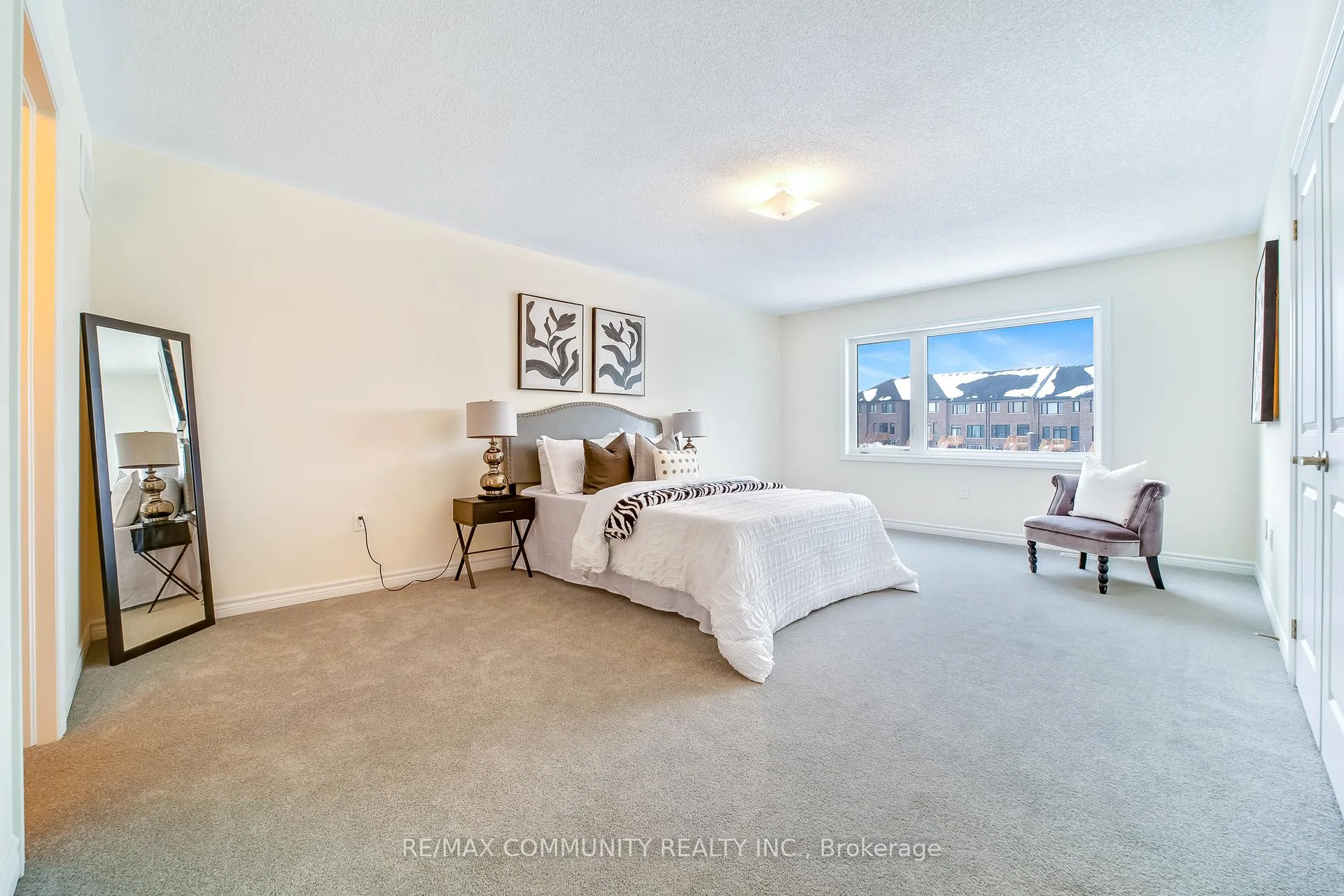 Photo 21 of 1150 Skyridge Boulevard, Pickering, Rural Pickering — HOMEH