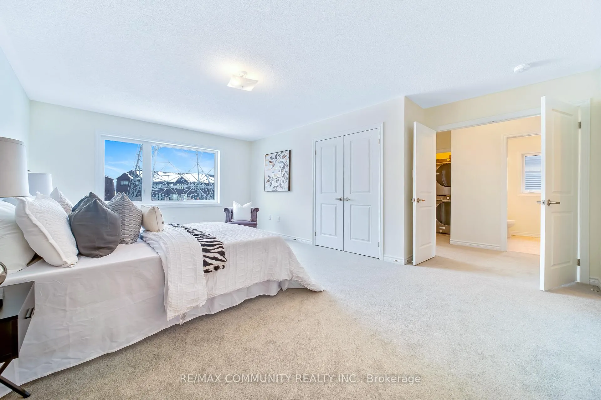 Photo 23 of 1150 Skyridge Boulevard, Pickering, Rural Pickering — HOMEH