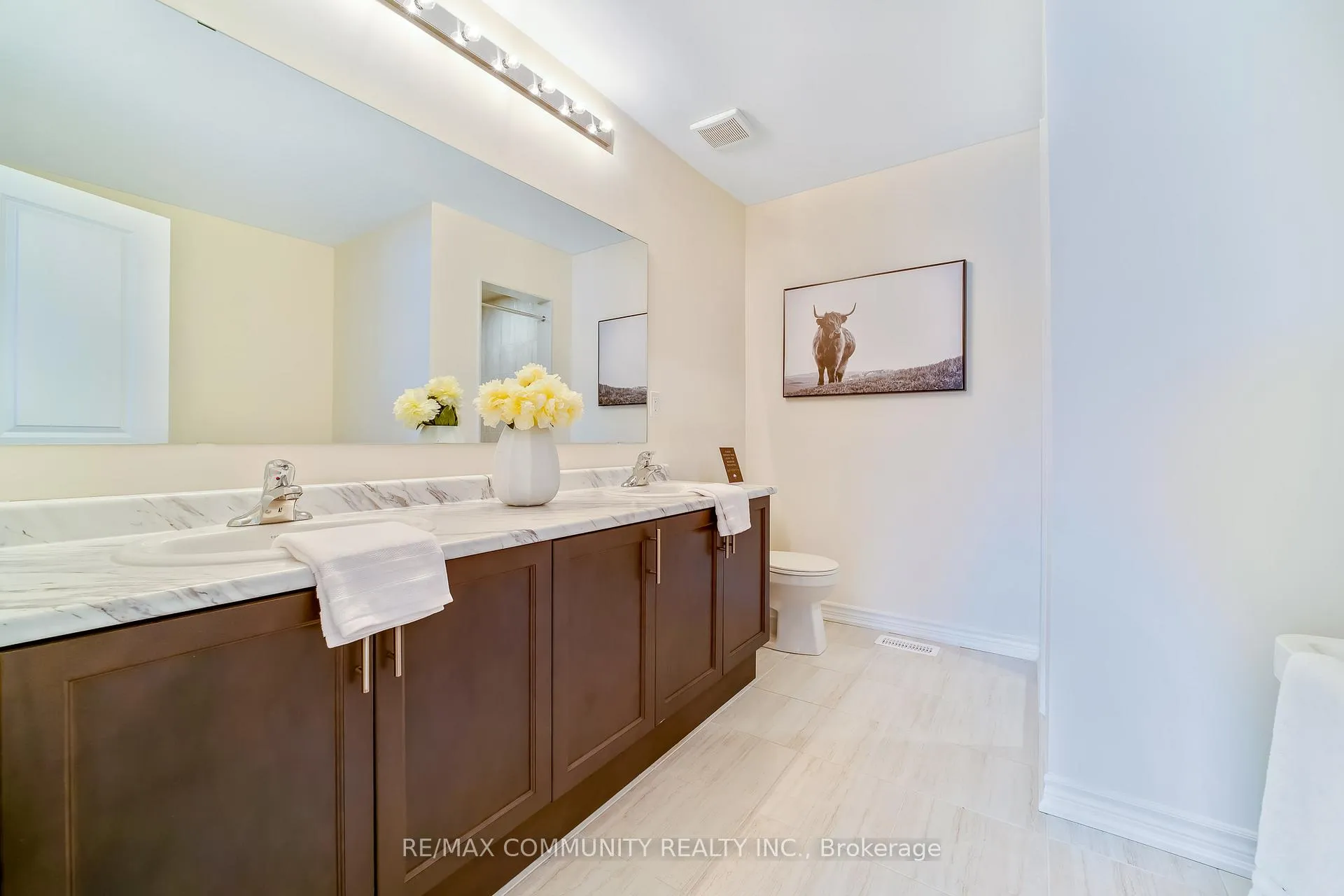 Photo 24 of 1150 Skyridge Boulevard, Pickering, Rural Pickering — HOMEH