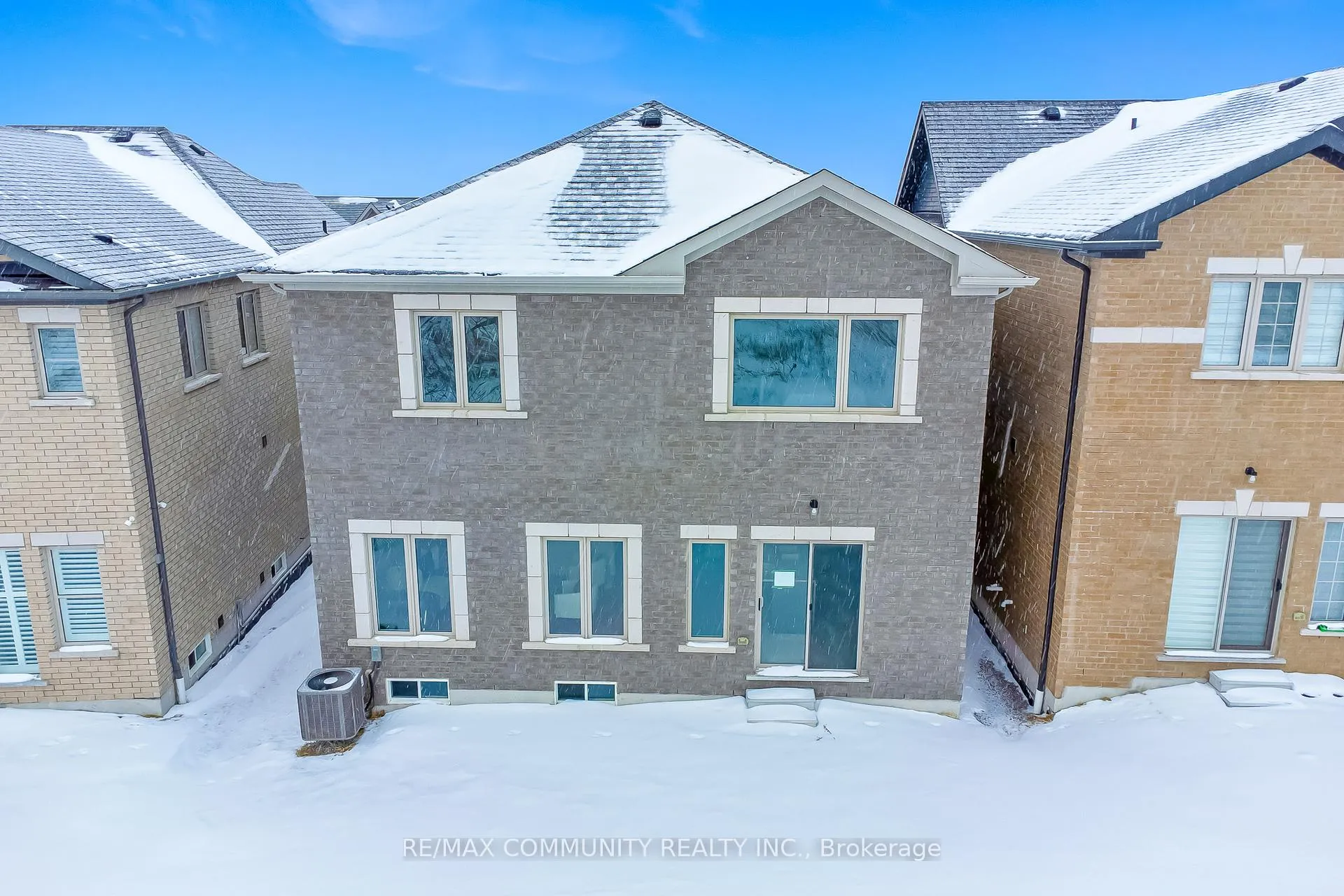 Photo 38 of 1150 Skyridge Boulevard, Pickering, Rural Pickering — HOMEH