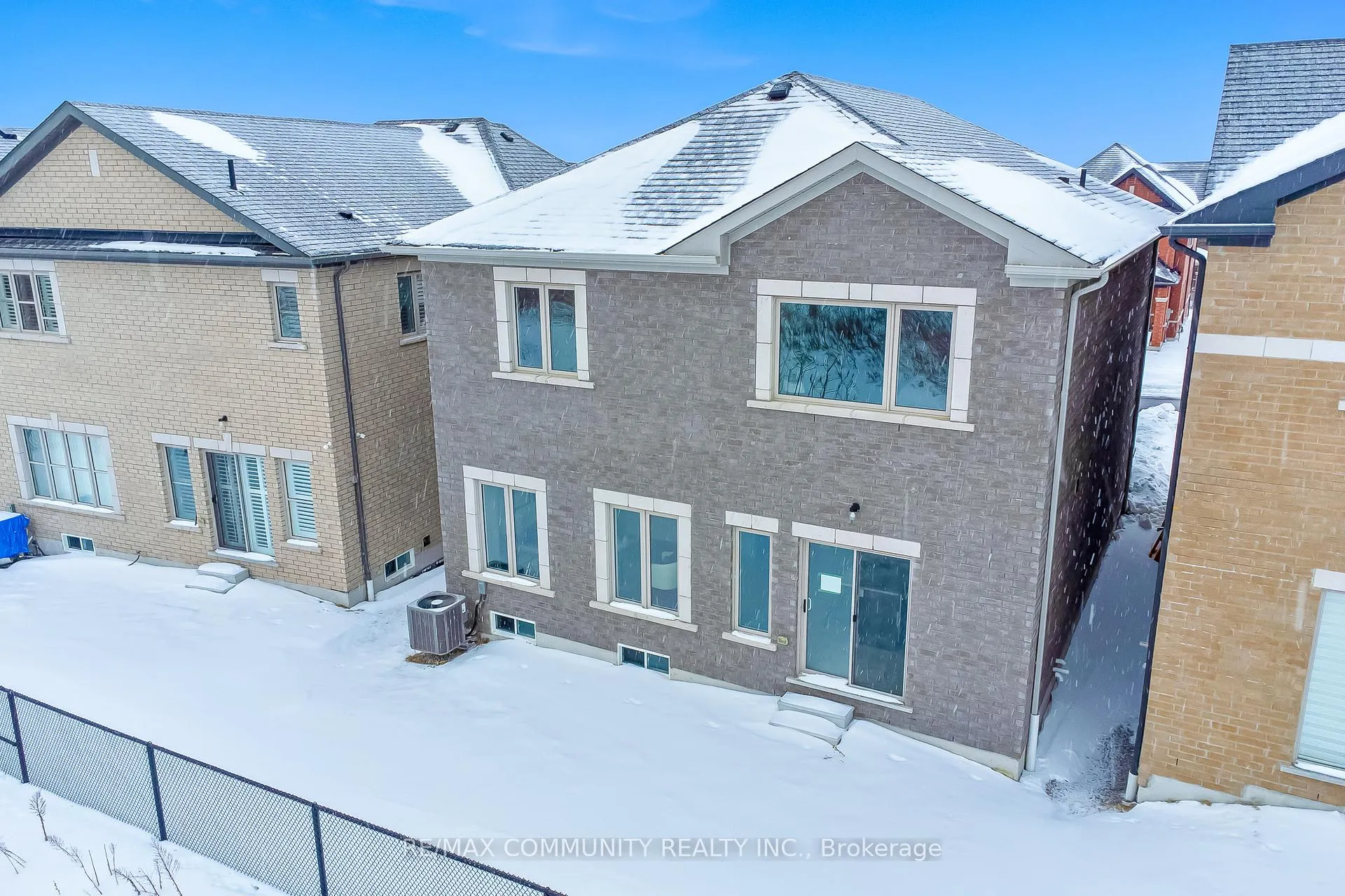 Photo 39 of 1150 Skyridge Boulevard, Pickering, Rural Pickering — HOMEH