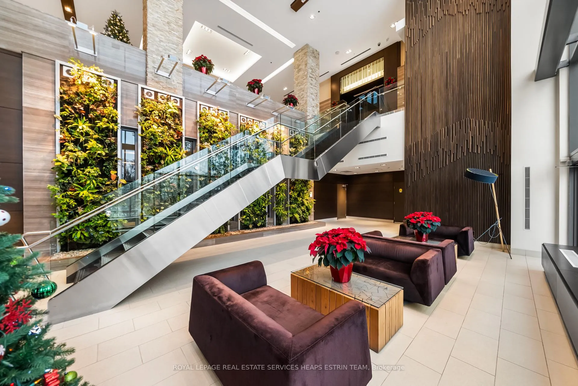 Photo 5 of Unit 504, 35 Brian Peck Crescent, Toronto, Thorncliffe Park — HOMEH