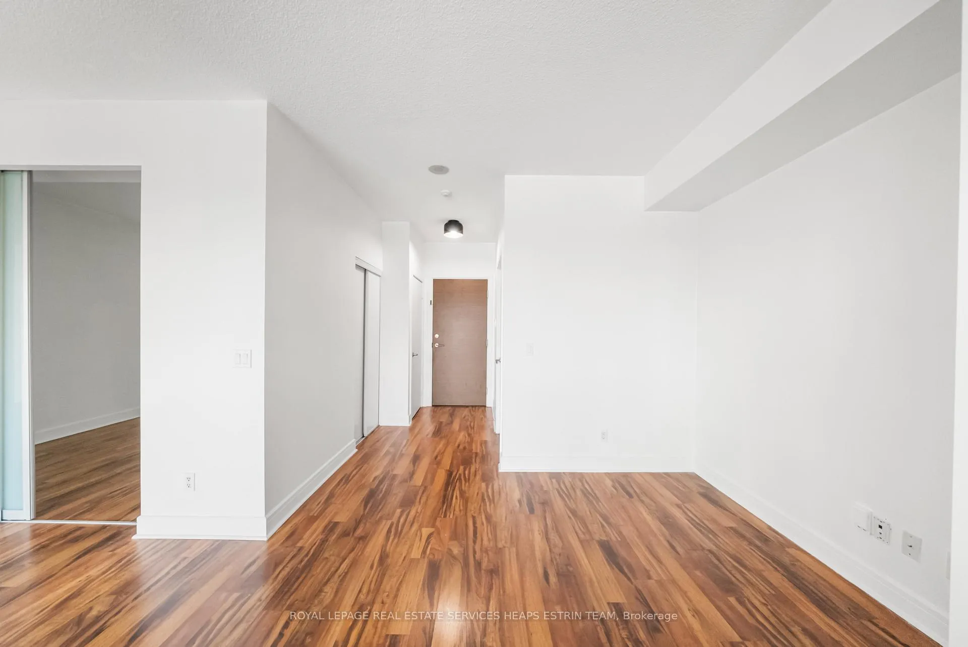 Photo 7 of Unit 504, 35 Brian Peck Crescent, Toronto, Thorncliffe Park — HOMEH