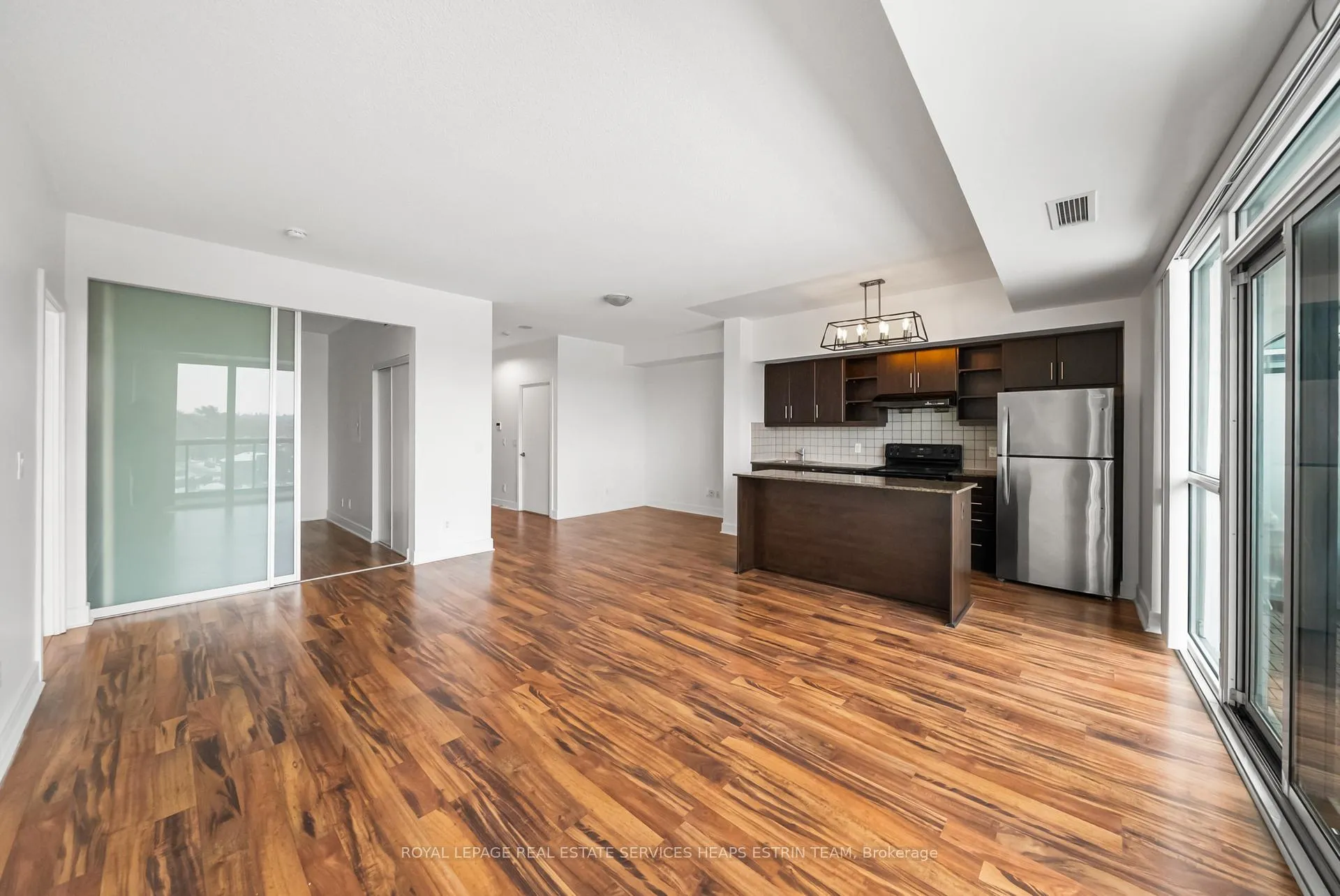 Photo 10 of Unit 504, 35 Brian Peck Crescent, Toronto, Thorncliffe Park — HOMEH