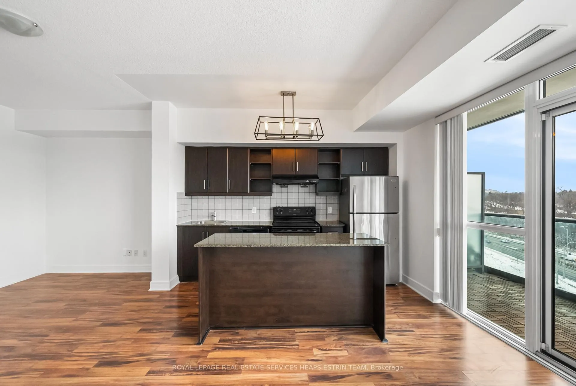 Photo 12 of Unit 504, 35 Brian Peck Crescent, Toronto, Thorncliffe Park — HOMEH
