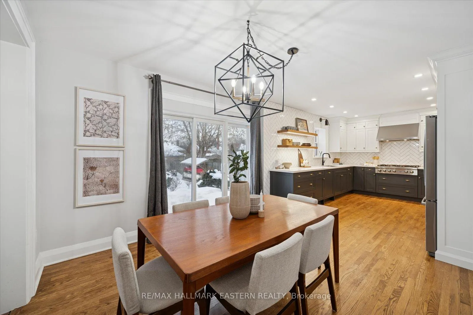 Photo 15 of 84 Cadillac Avenue S, Oshawa, Central — HOMEH