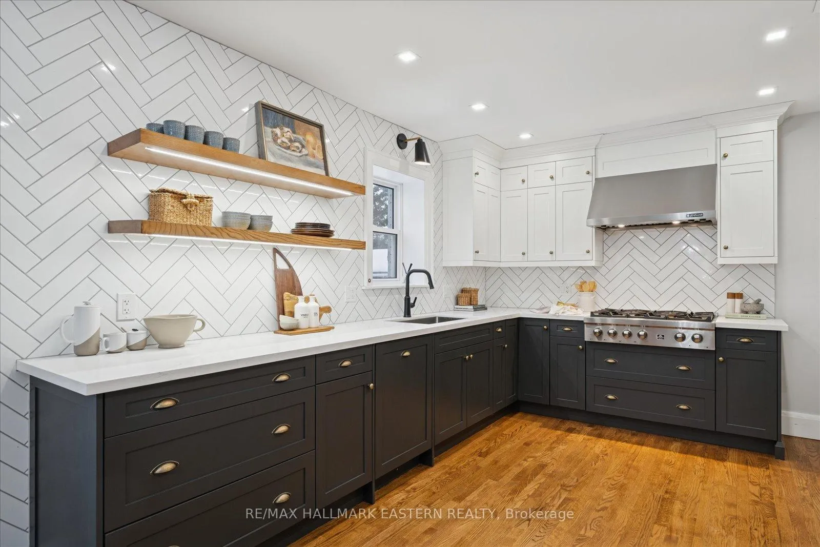 Photo 19 of 84 Cadillac Avenue S, Oshawa, Central — HOMEH