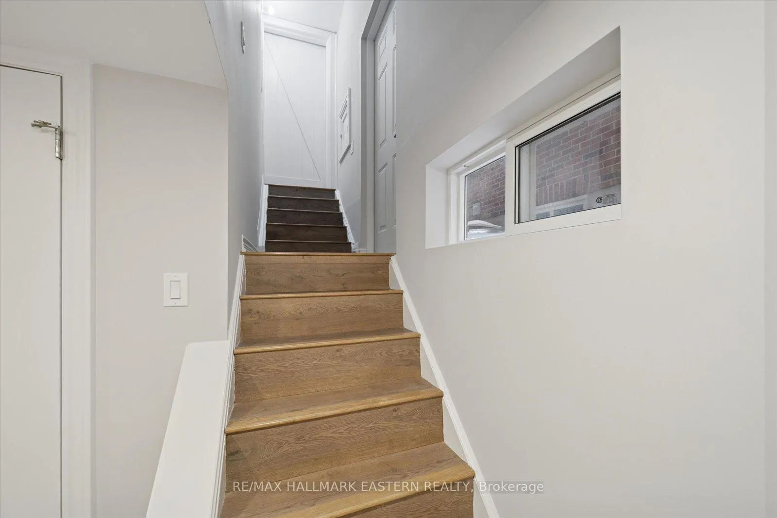 Photo 31 of 84 Cadillac Avenue S, Oshawa, Central — HOMEH