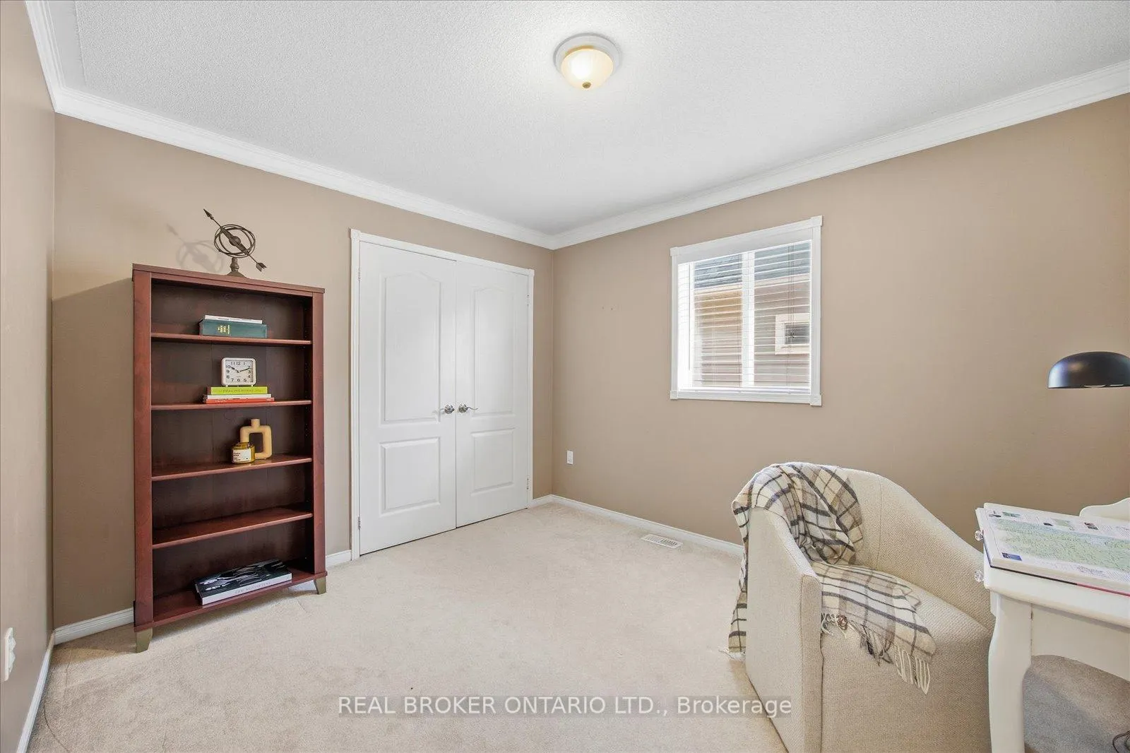 Photo 31 of 61 Aster Crescent, Whitby, Brooklin — HOMEH