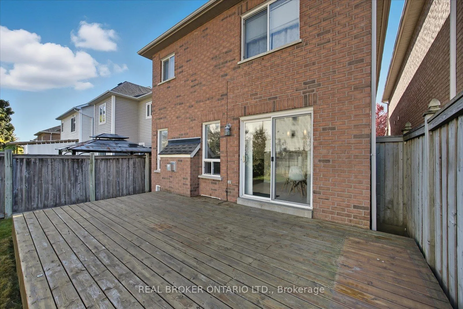 Photo 43 of 61 Aster Crescent, Whitby, Brooklin — HOMEH
