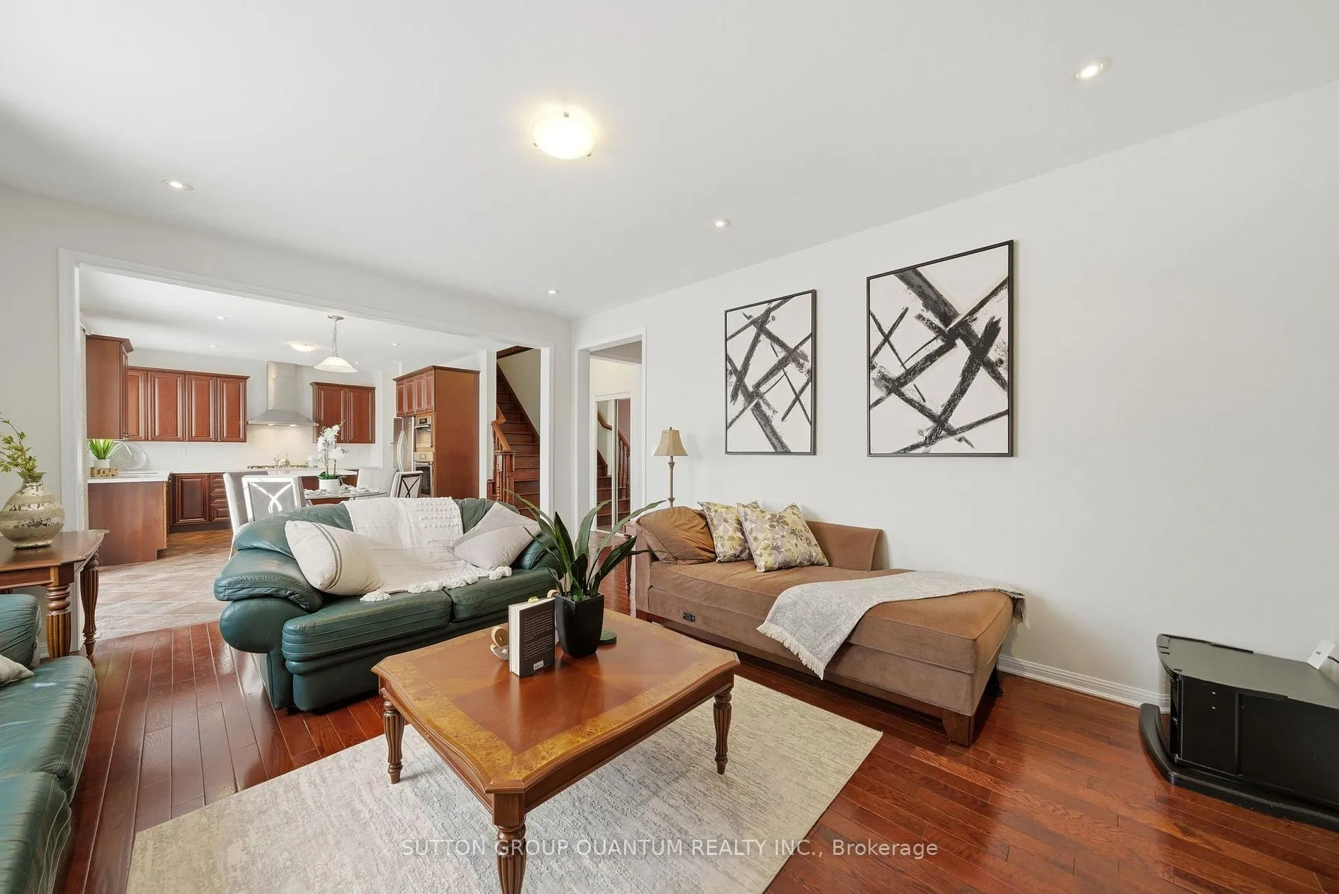 Photo 4 of 866 Cousens Terrace, Milton, Coates — HOMEH