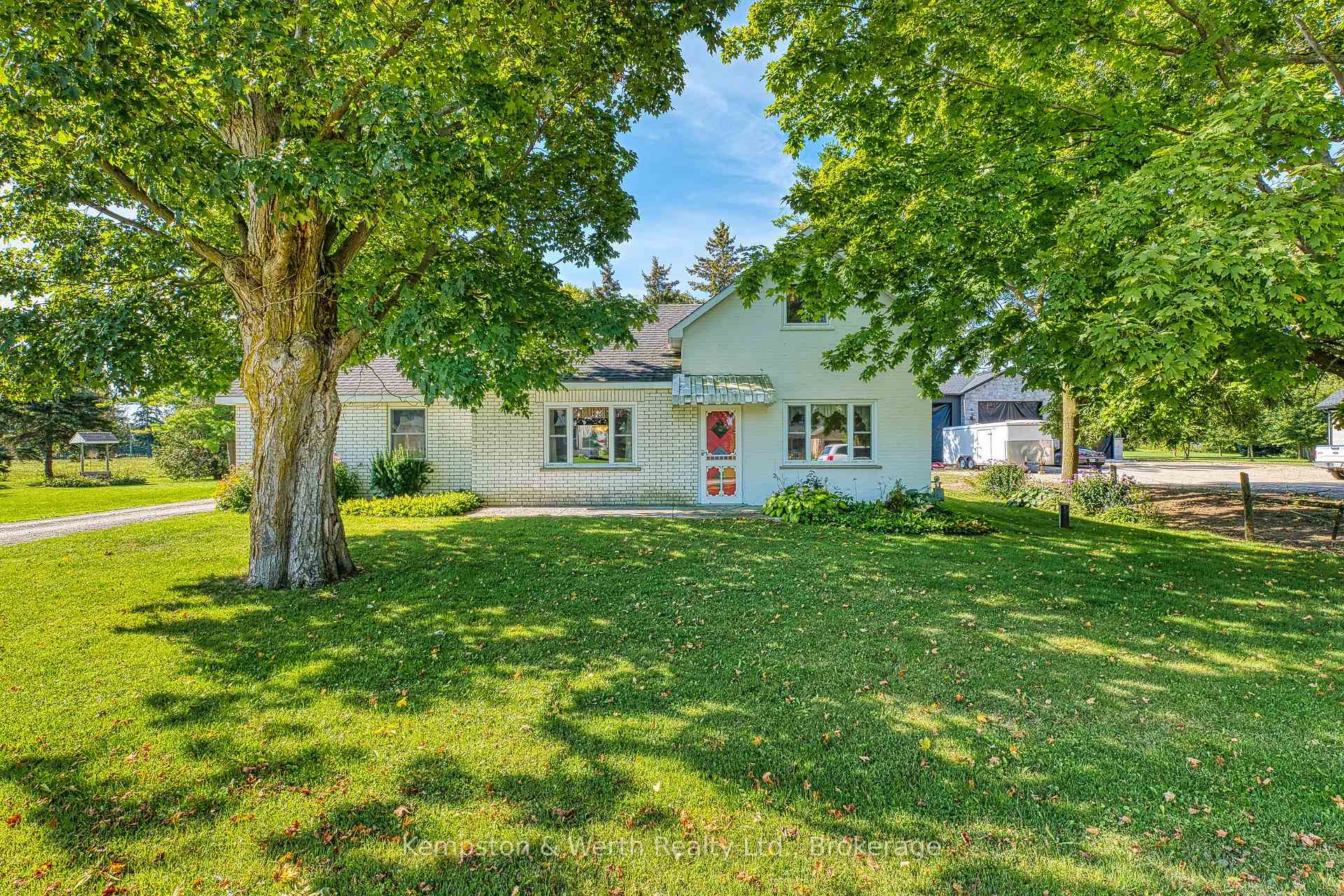 Photo 3 of 42669 Graham Road, Huron East, Brussels — HOMEH