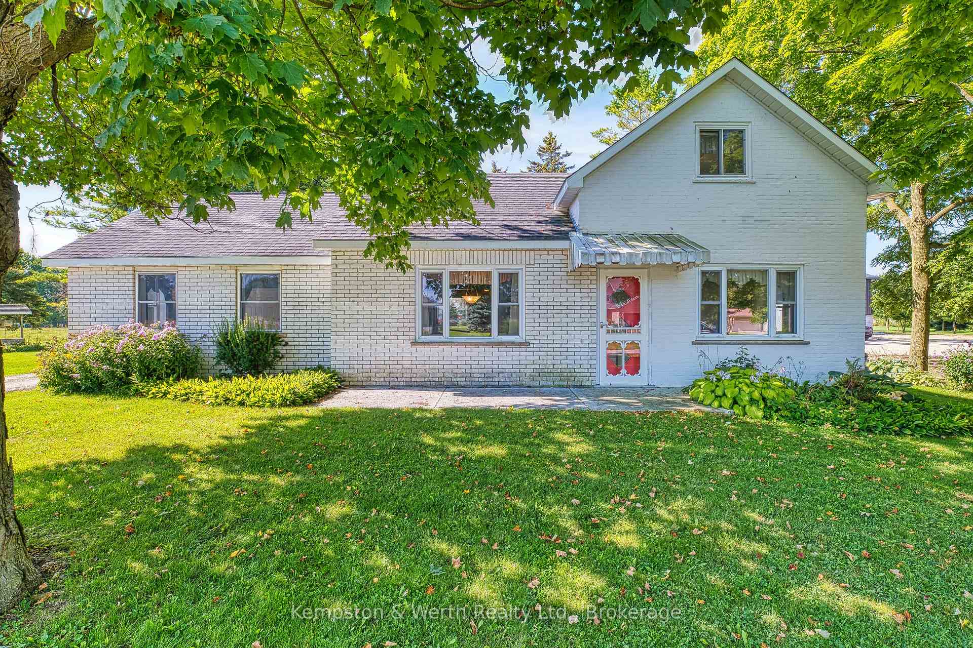 Photo 4 of 42669 Graham Road, Huron East, Brussels — HOMEH