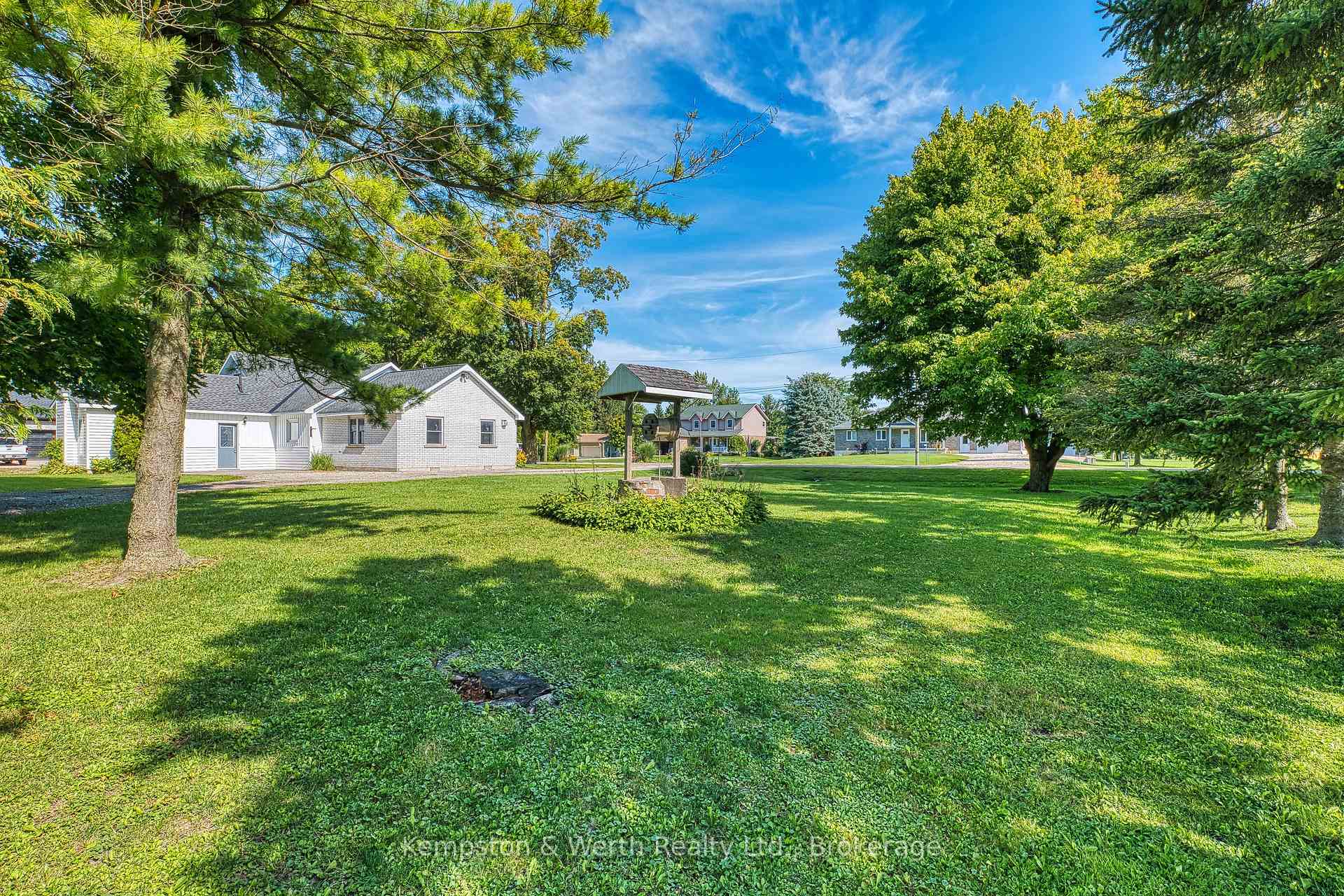 Photo 11 of 42669 Graham Road, Huron East, Brussels — HOMEH