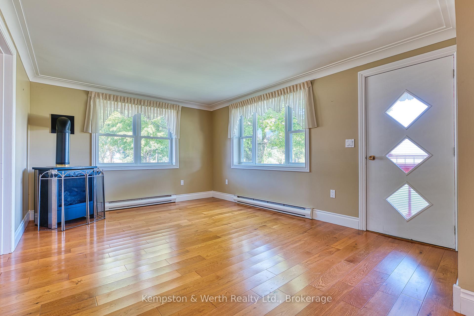 Photo 17 of 42669 Graham Road, Huron East, Brussels — HOMEH