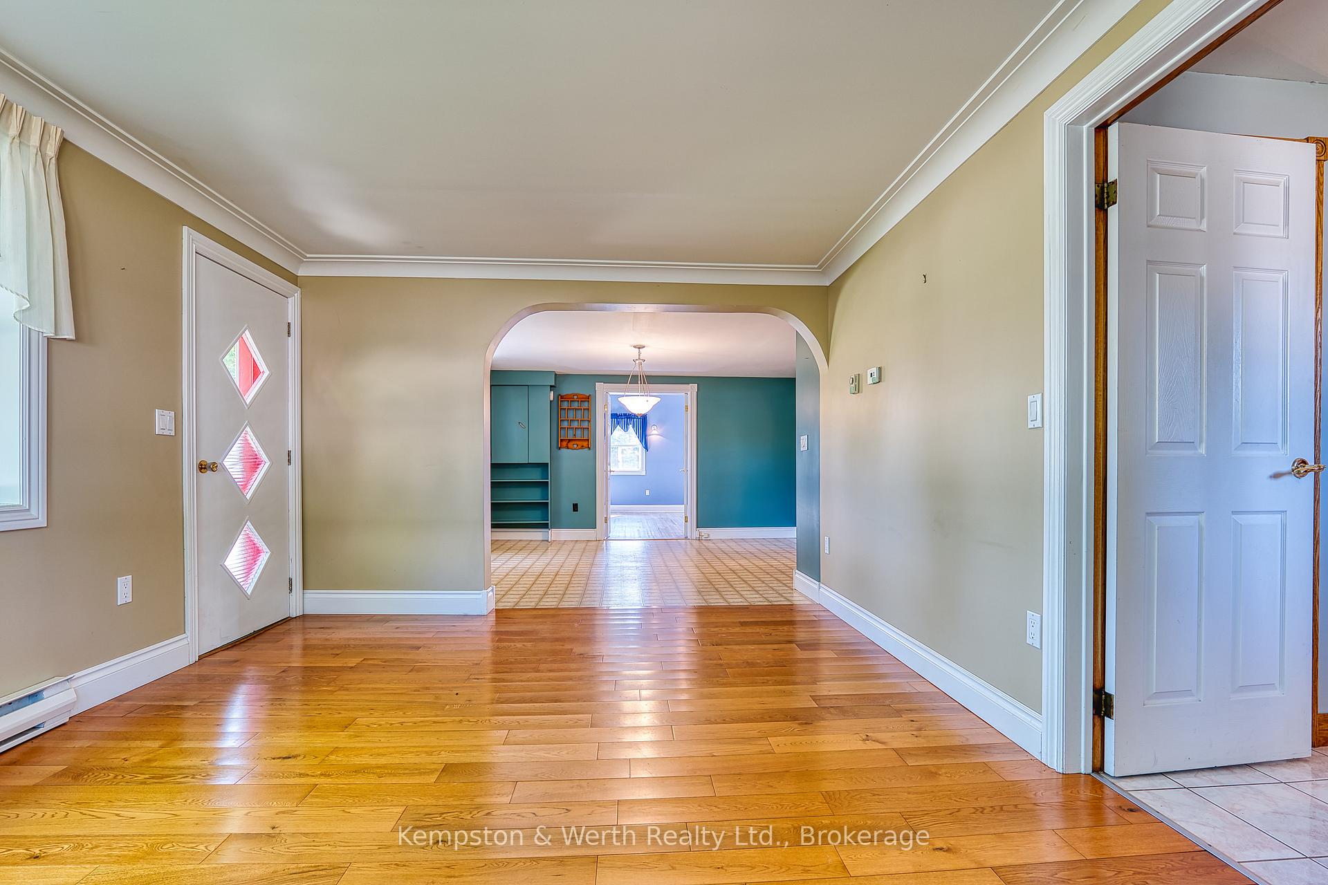 Photo 18 of 42669 Graham Road, Huron East, Brussels — HOMEH