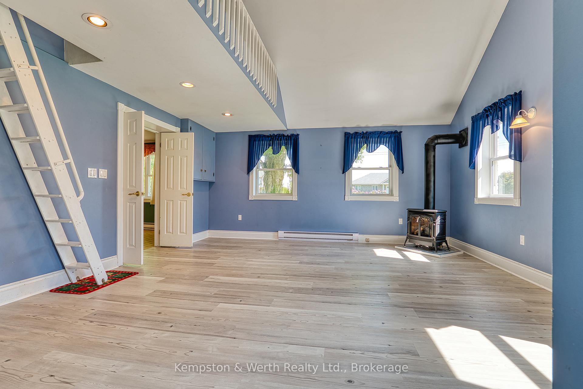 Photo 30 of 42669 Graham Road, Huron East, Brussels — HOMEH