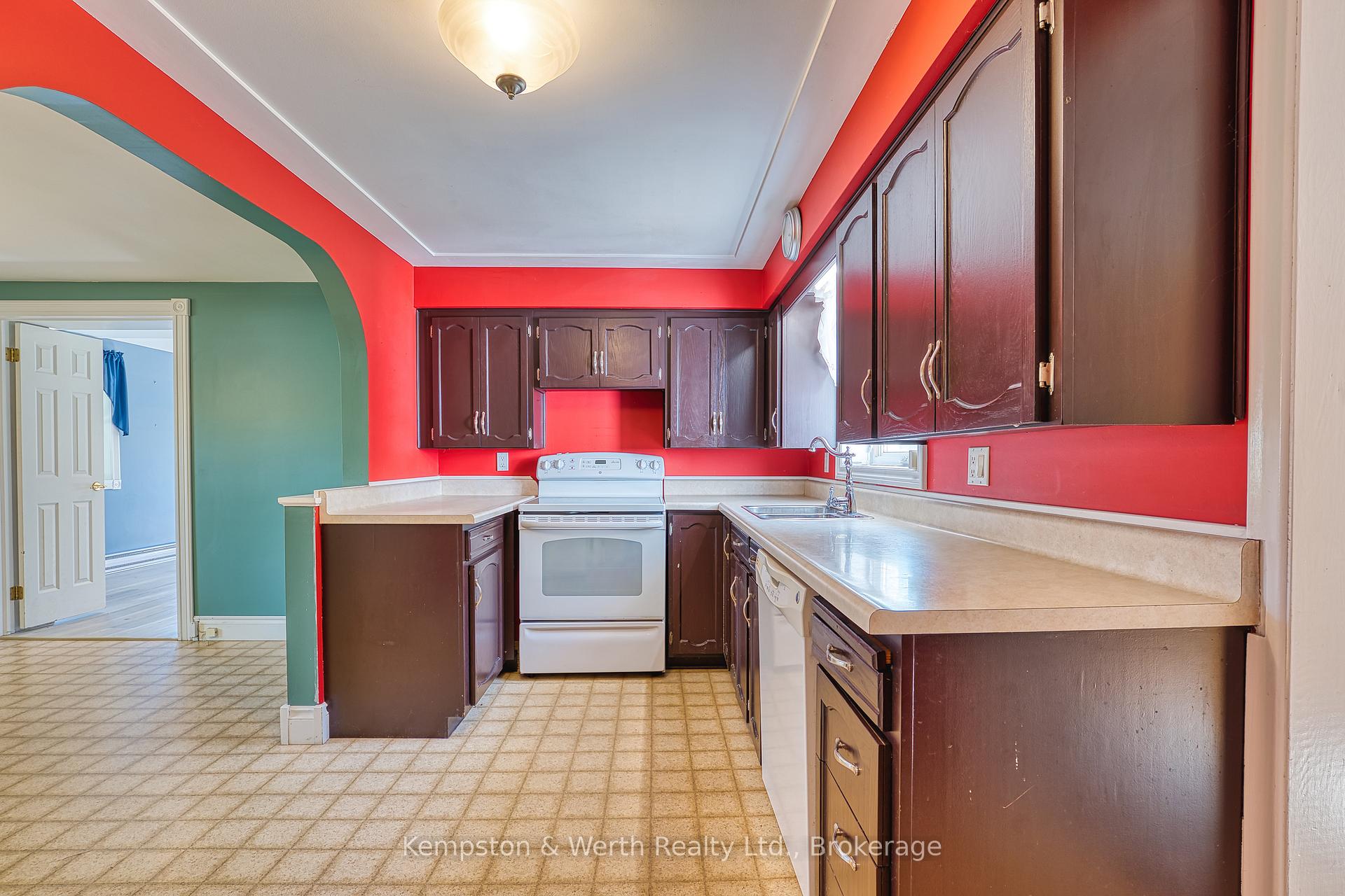 Photo 32 of 42669 Graham Road, Huron East, Brussels — HOMEH