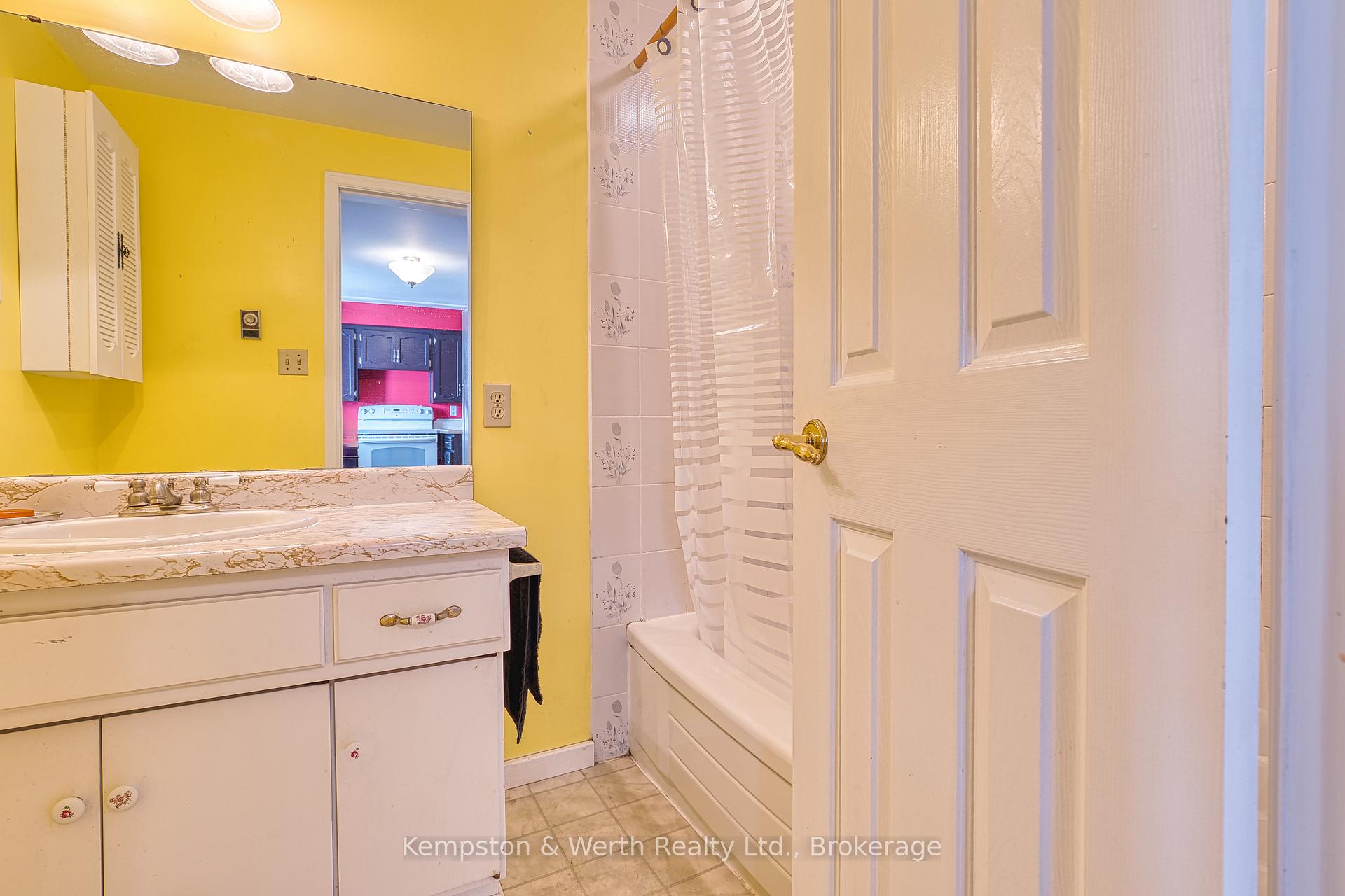 Photo 34 of 42669 Graham Road, Huron East, Brussels — HOMEH