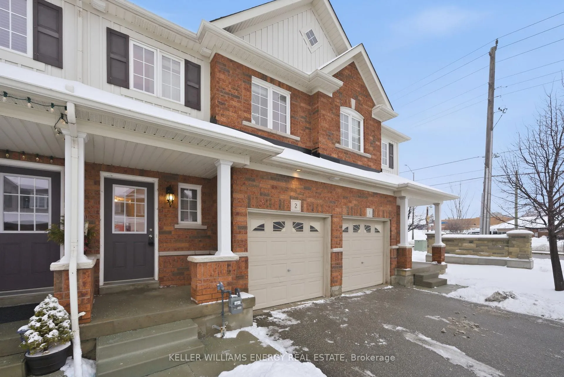Photo 2 of Unit 2, 1280 Harmony Road N, Oshawa, Pinecrest — HOMEH