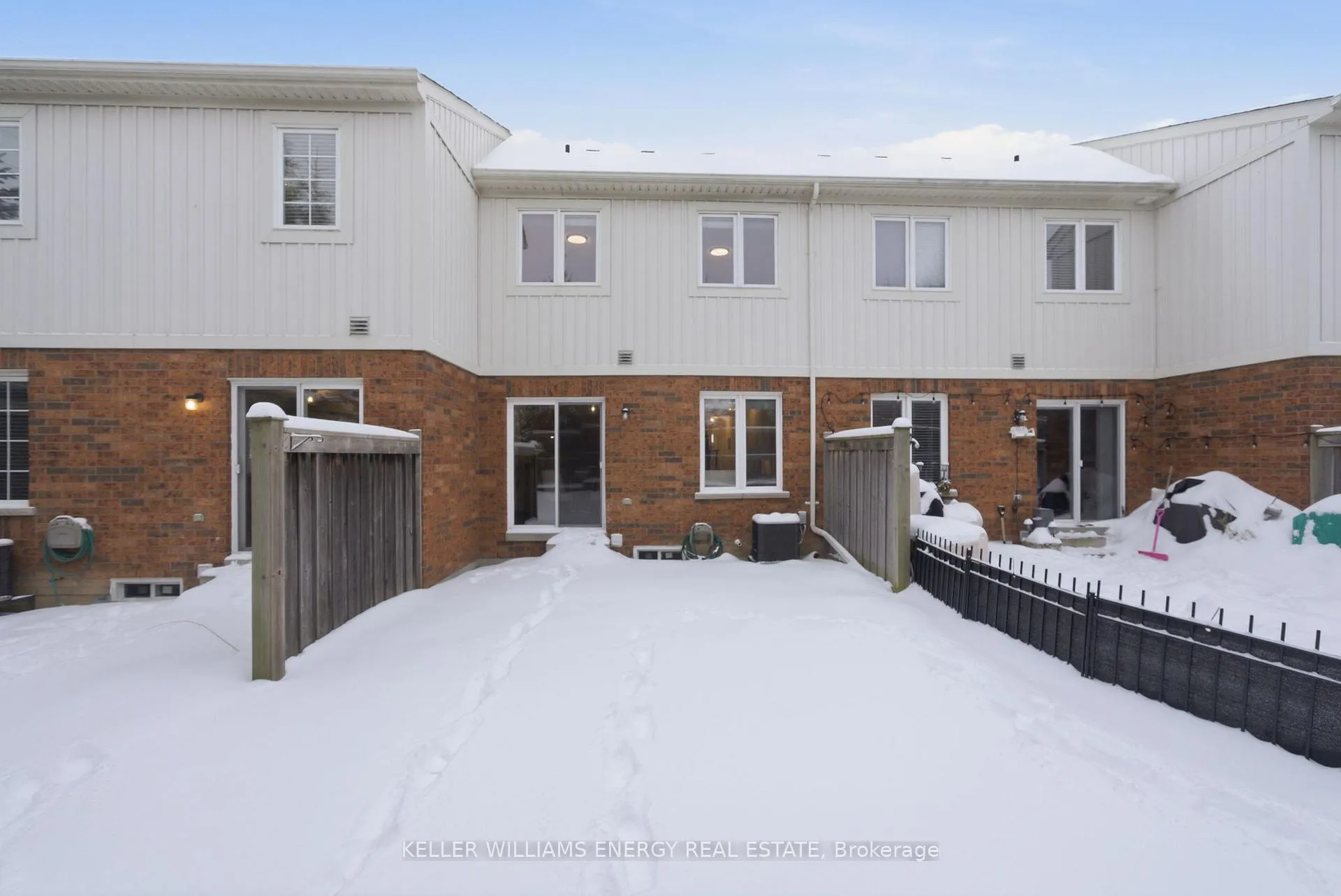 Photo 32 of Unit 2, 1280 Harmony Road N, Oshawa, Pinecrest — HOMEH