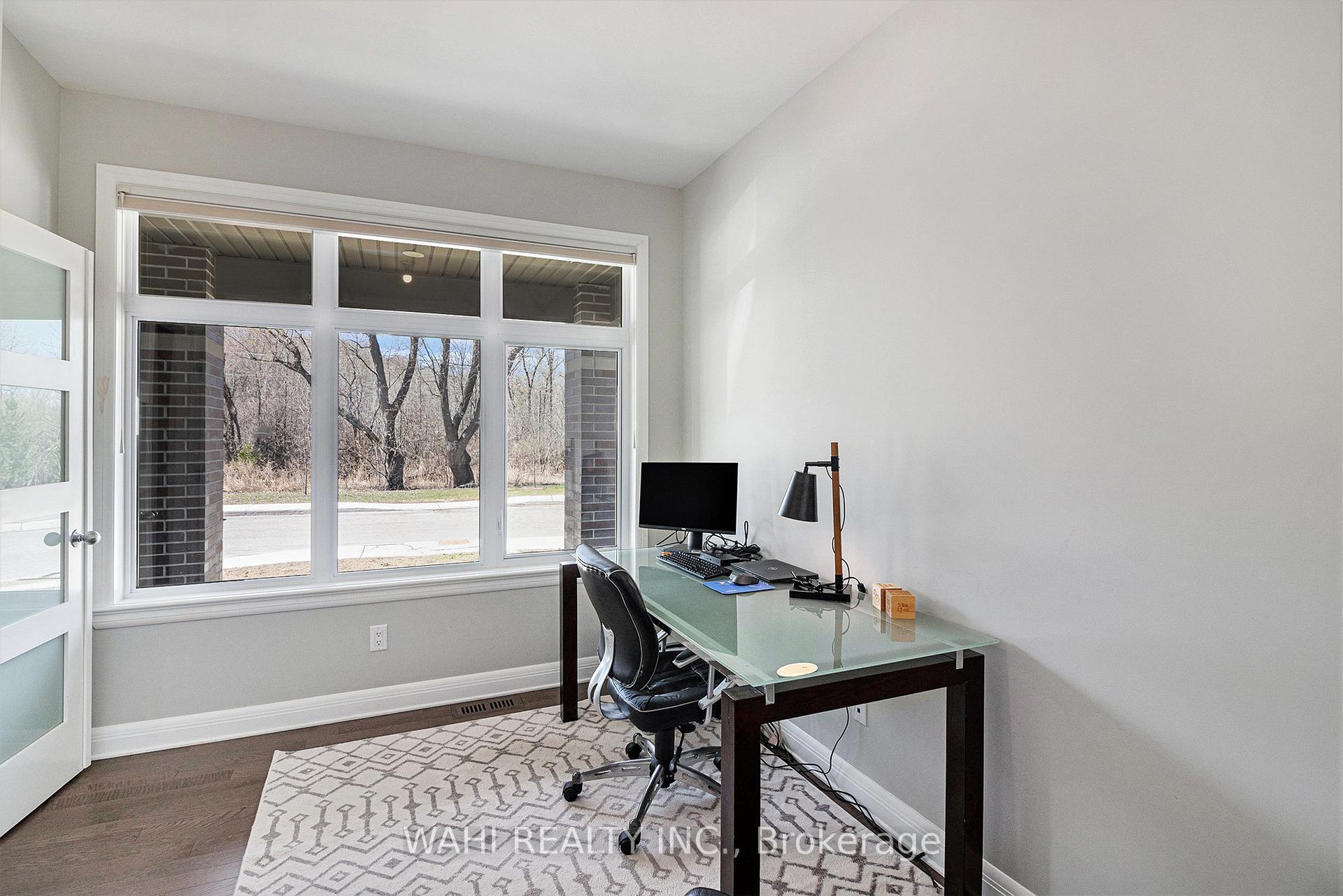 Photo 6 of 218 Avro Circle, Ottawa, CFB Rockcliffe and Area — HOMEH