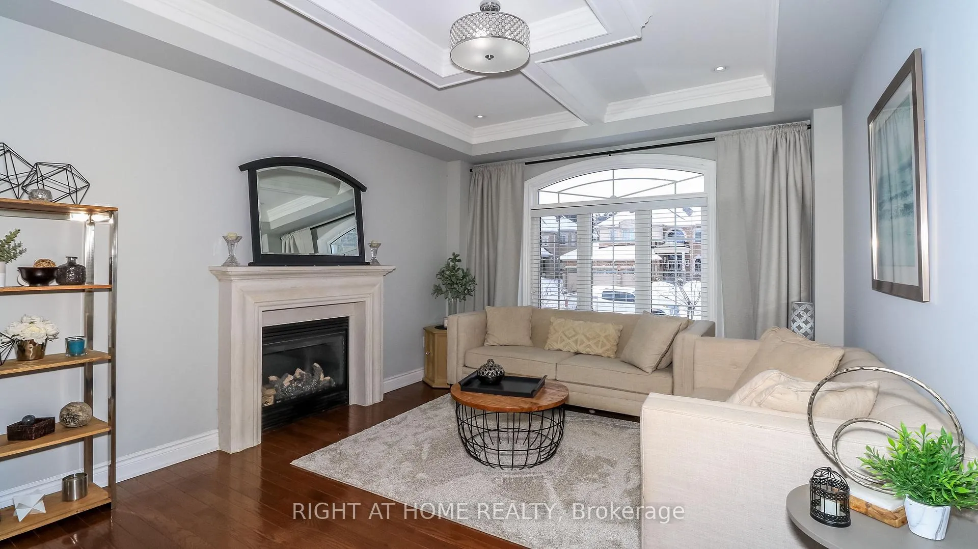 Photo 7 of 769 Freemont Court, Innisfil, Alcona — HOMEH